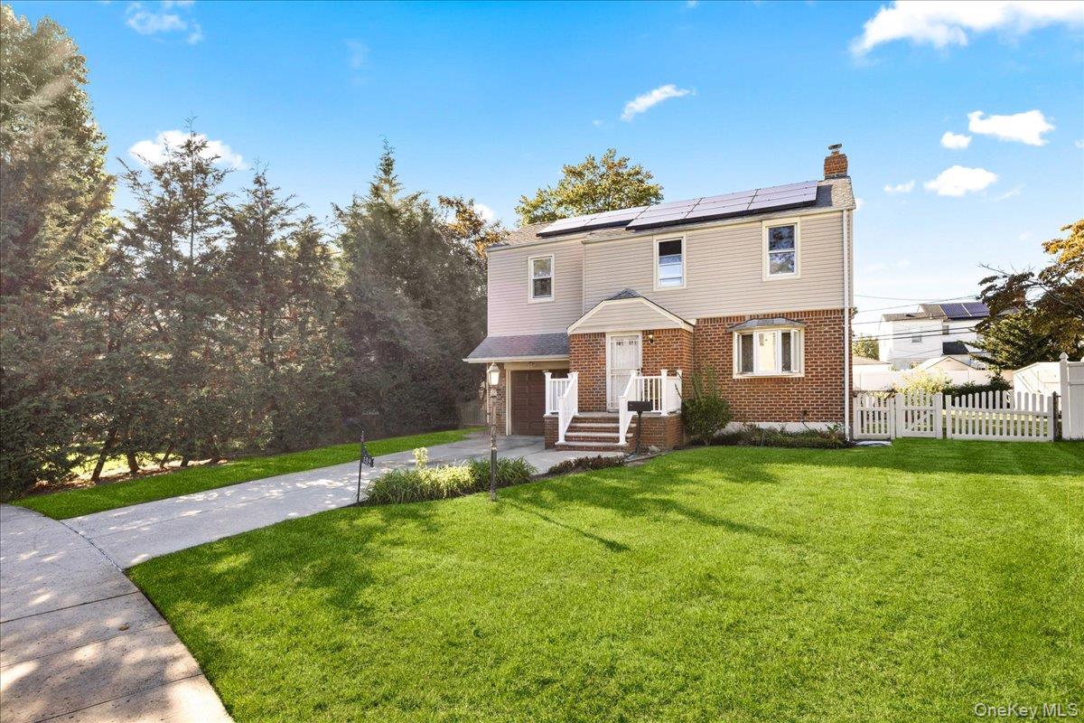 132 Nassau Street Property Photo 2