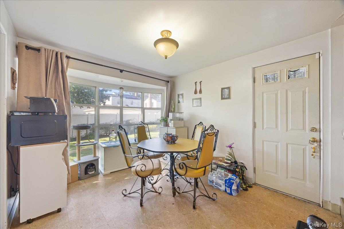 132 Nassau Street Property Photo 13