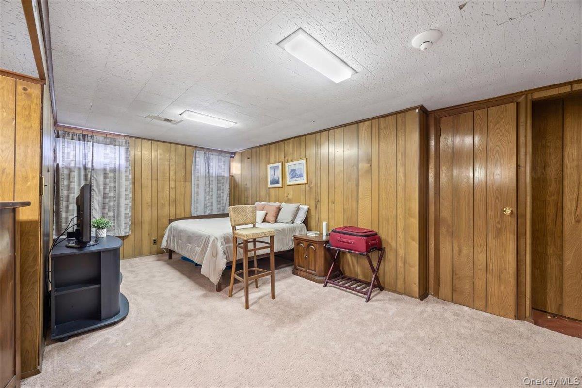 132 Nassau Street Property Photo 27