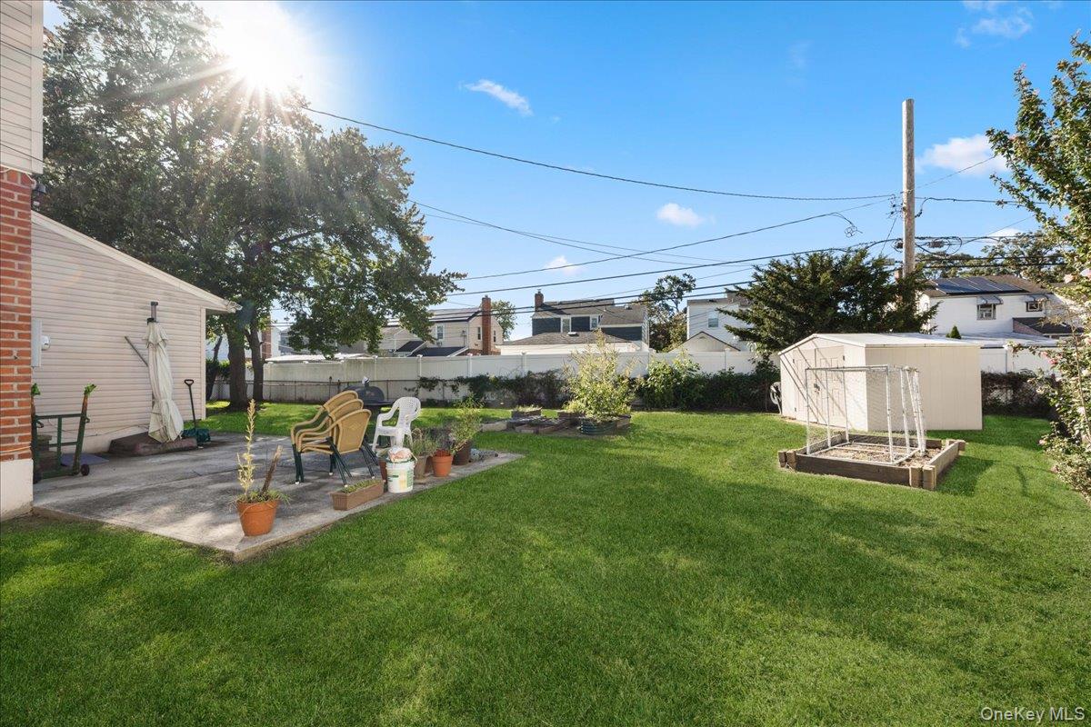 132 Nassau Street Property Photo 31