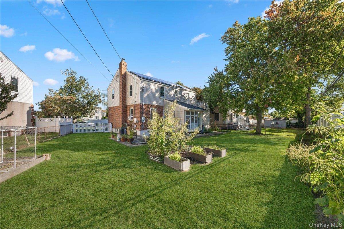 132 Nassau Street Property Photo 35