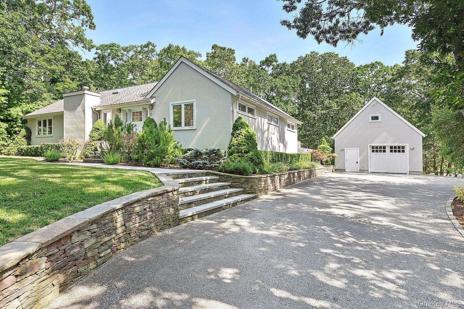 5 Rowman Court Property Photo 1