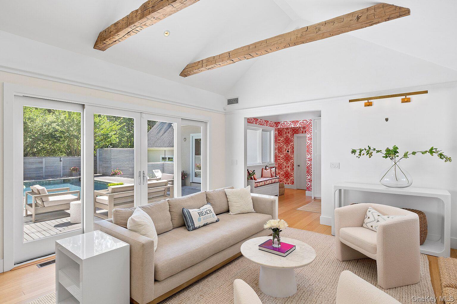 5 Rowman Court Property Photo 12