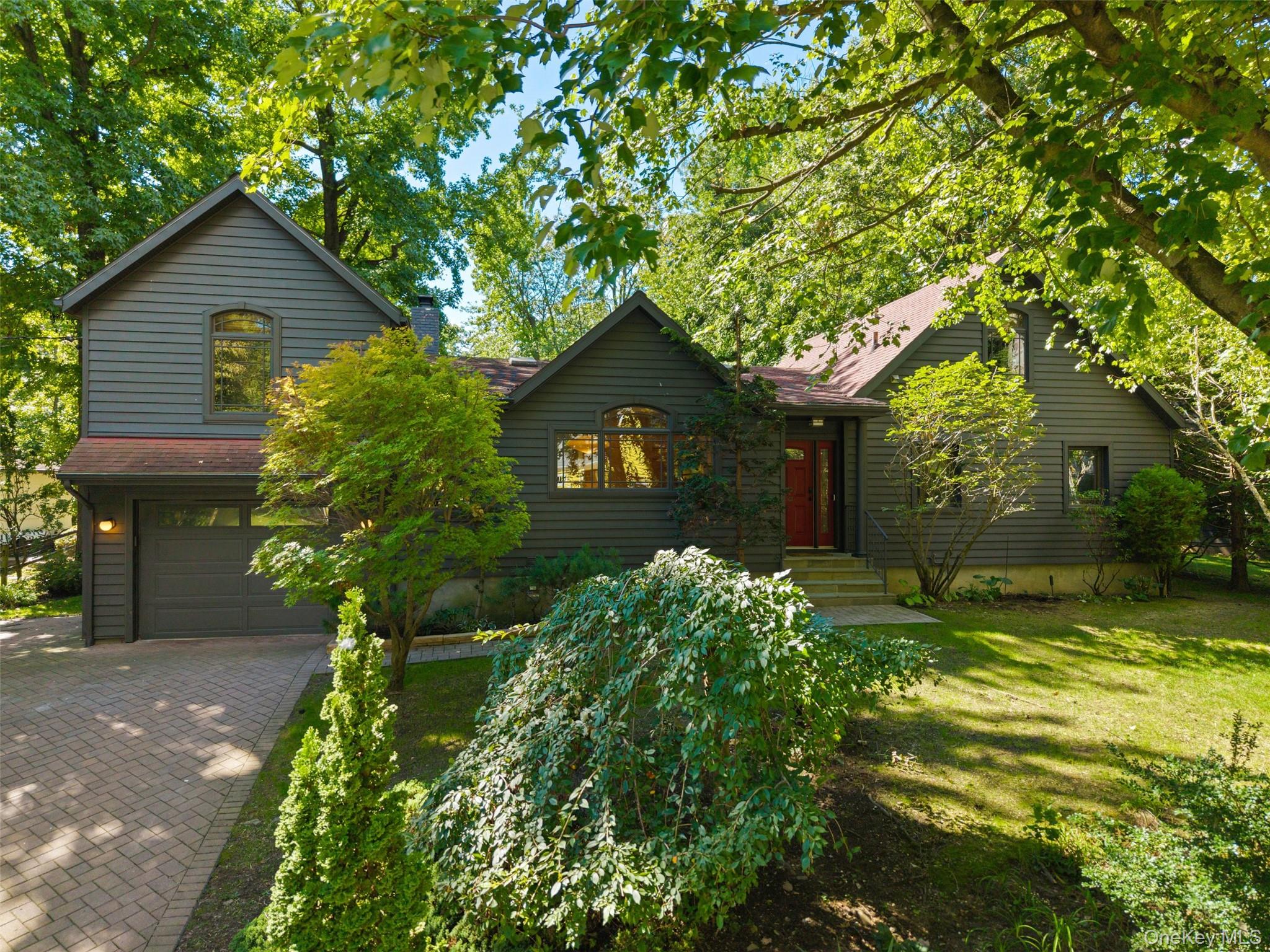 61 Stony Run Property Photo 1