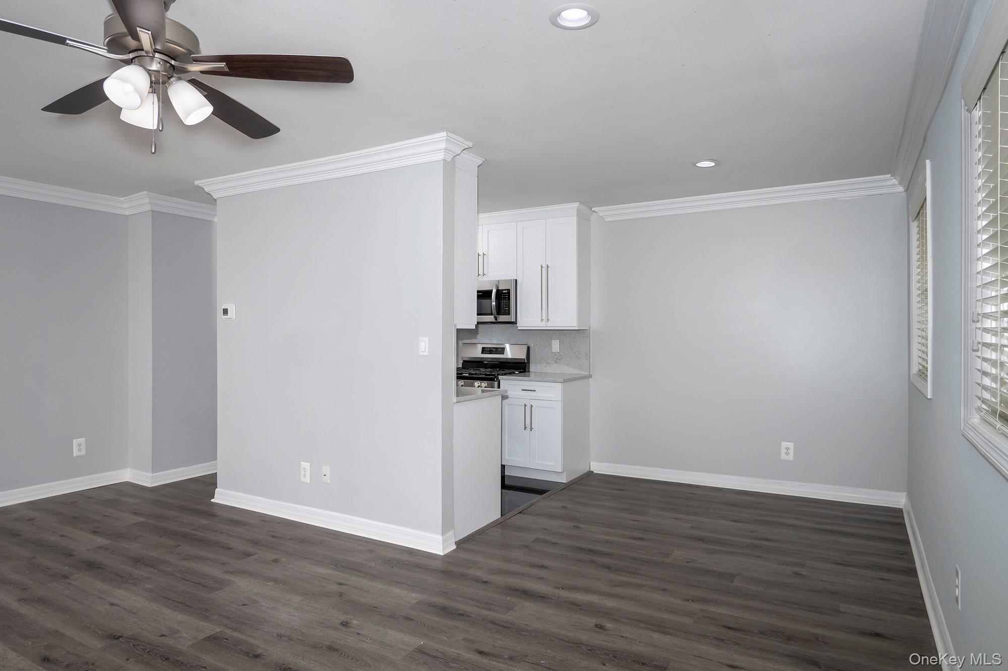 111 College Road 02-a Property Photo 3
