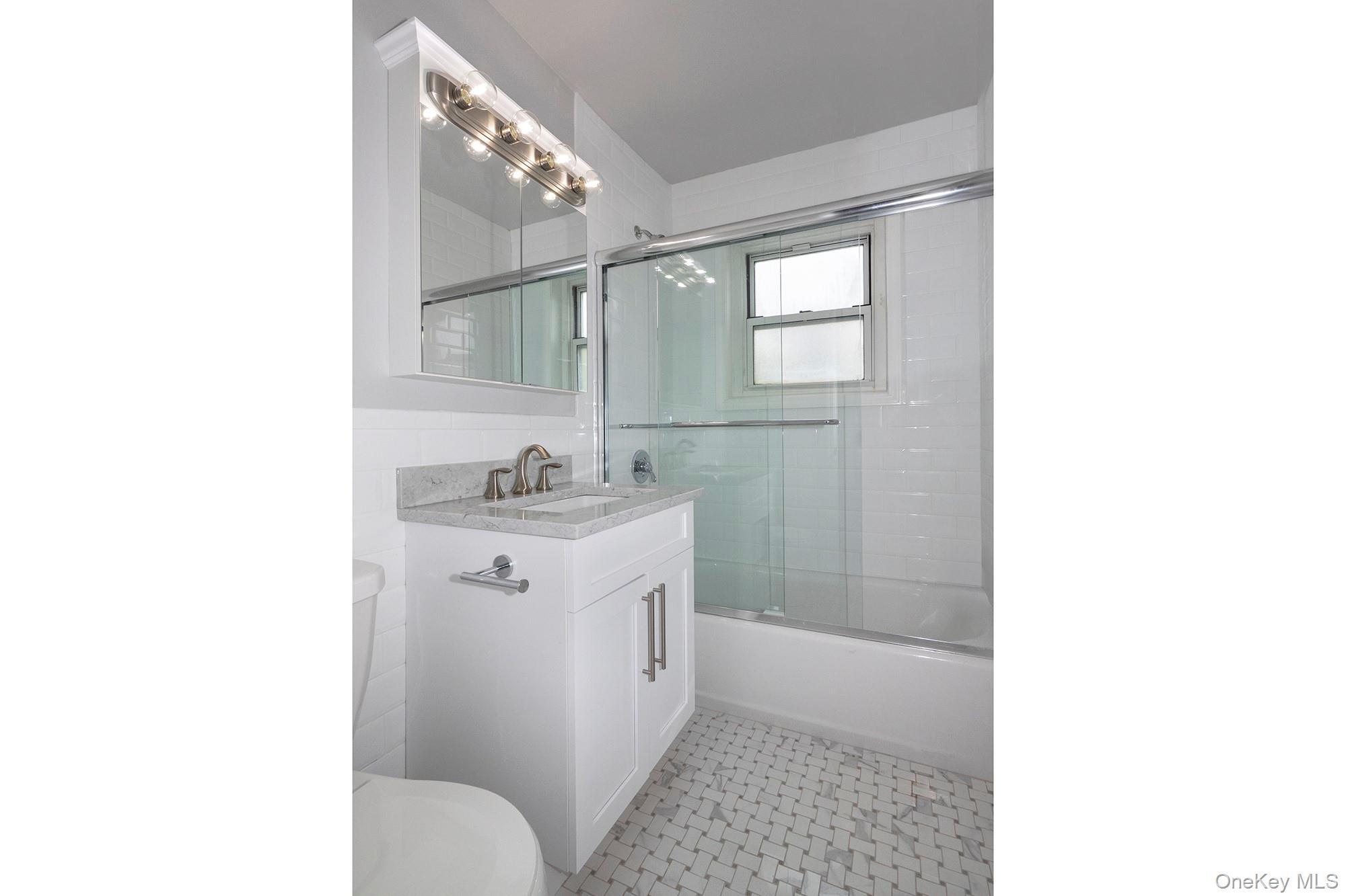 111 College Road 02-a Property Photo 5