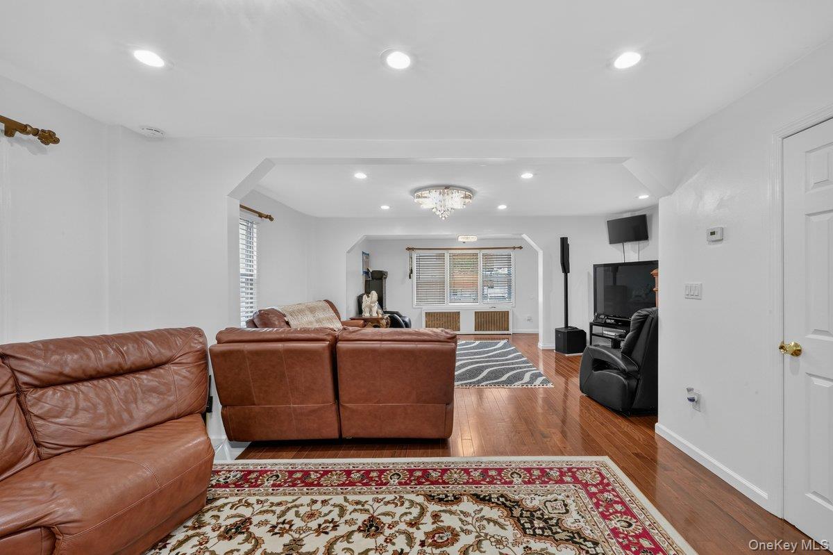255 Cochran Place Property Photo 18