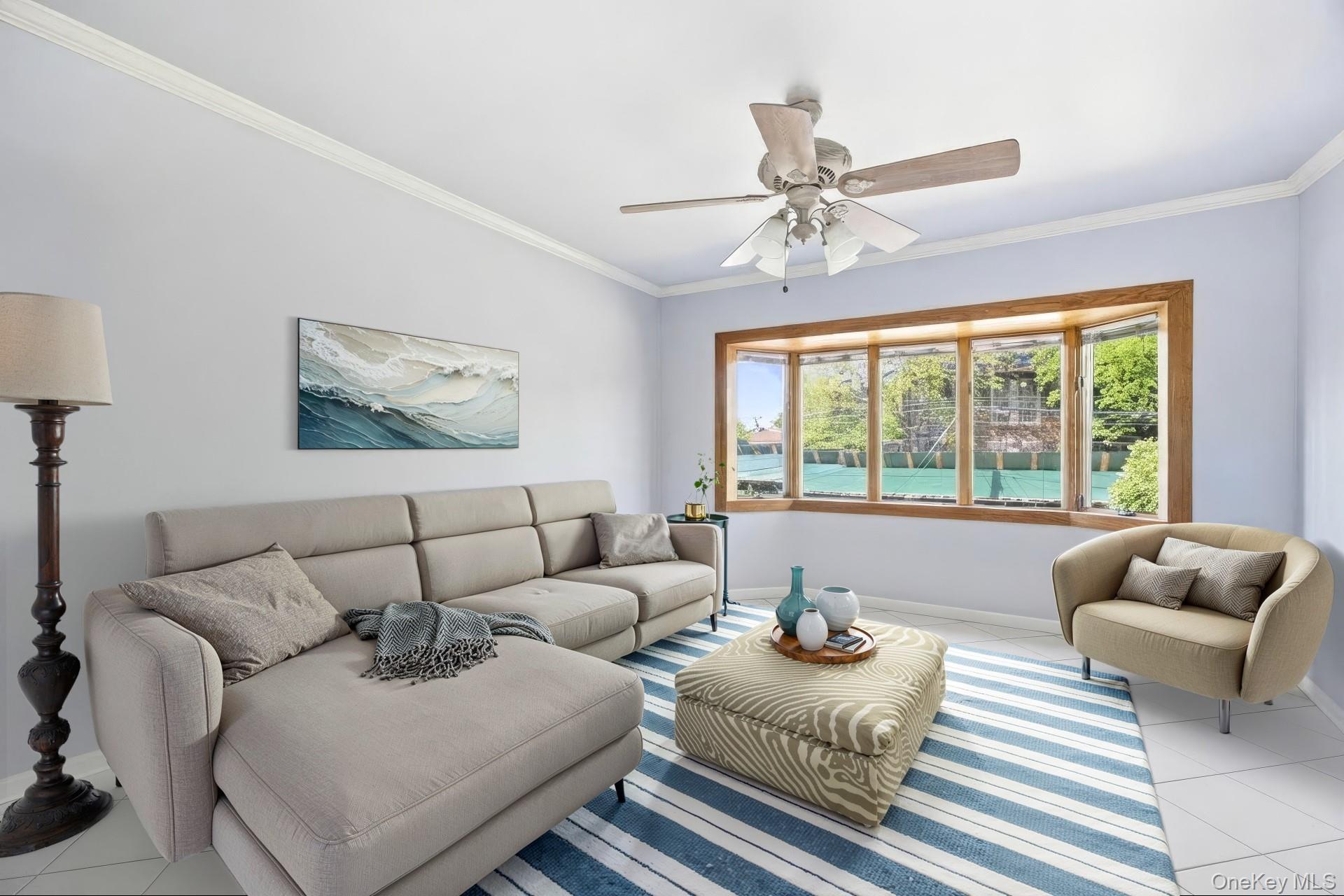 21-08 Ditmars Boulevard Property Photo 1