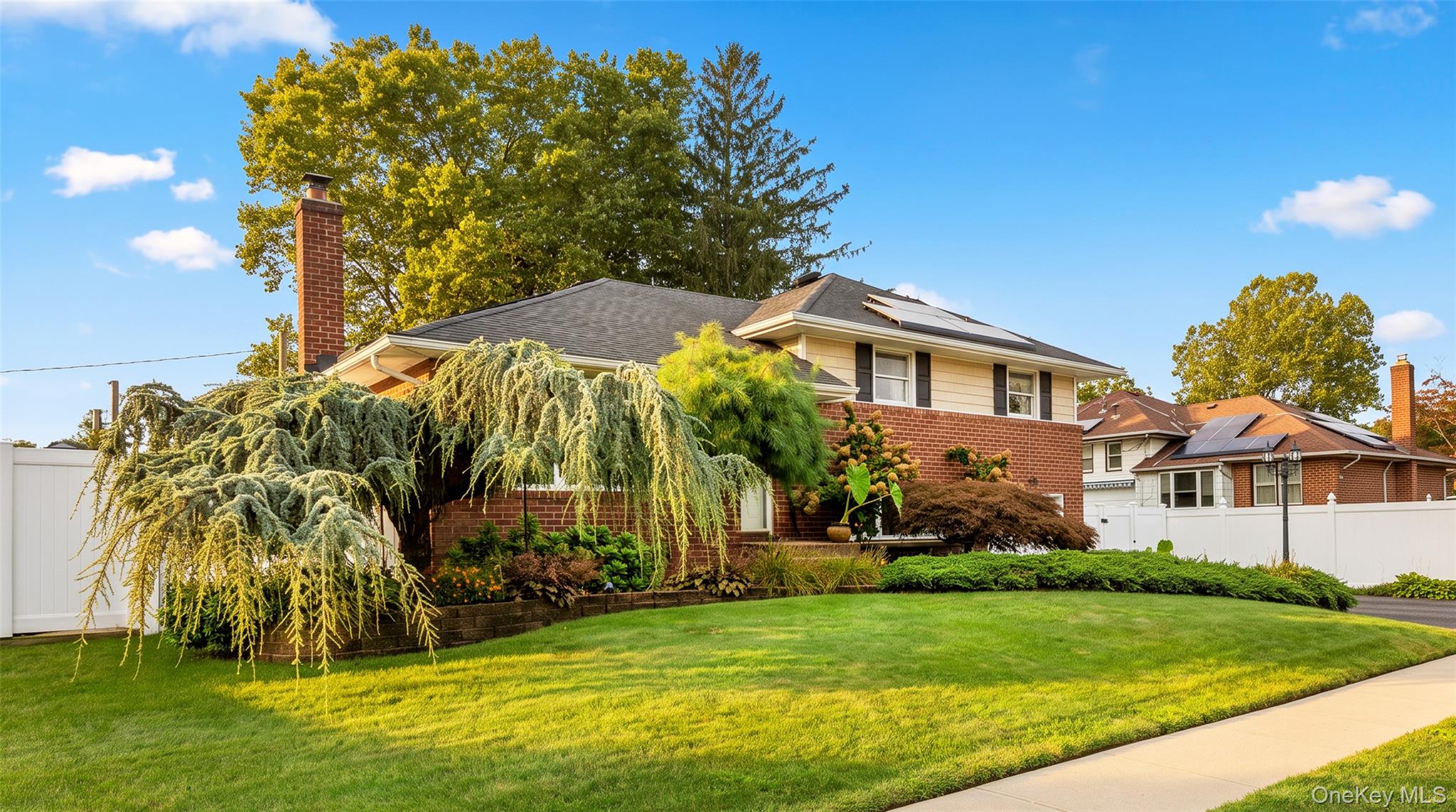 54 Jacqueline Road Property Photo 2