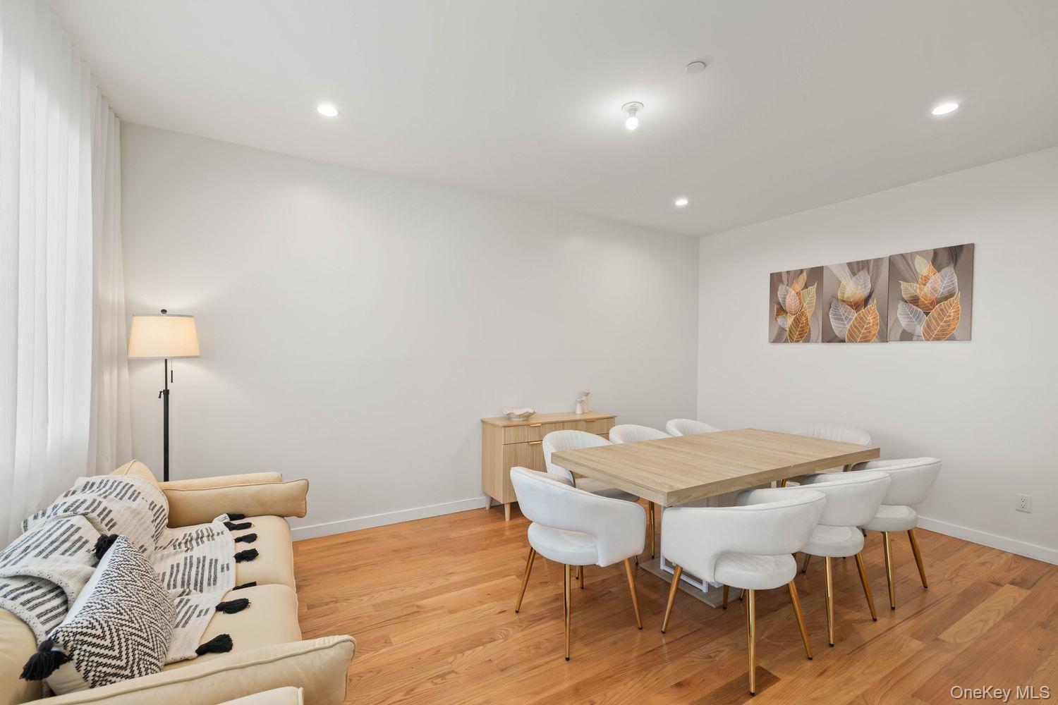 1047026 Property Photo 3
