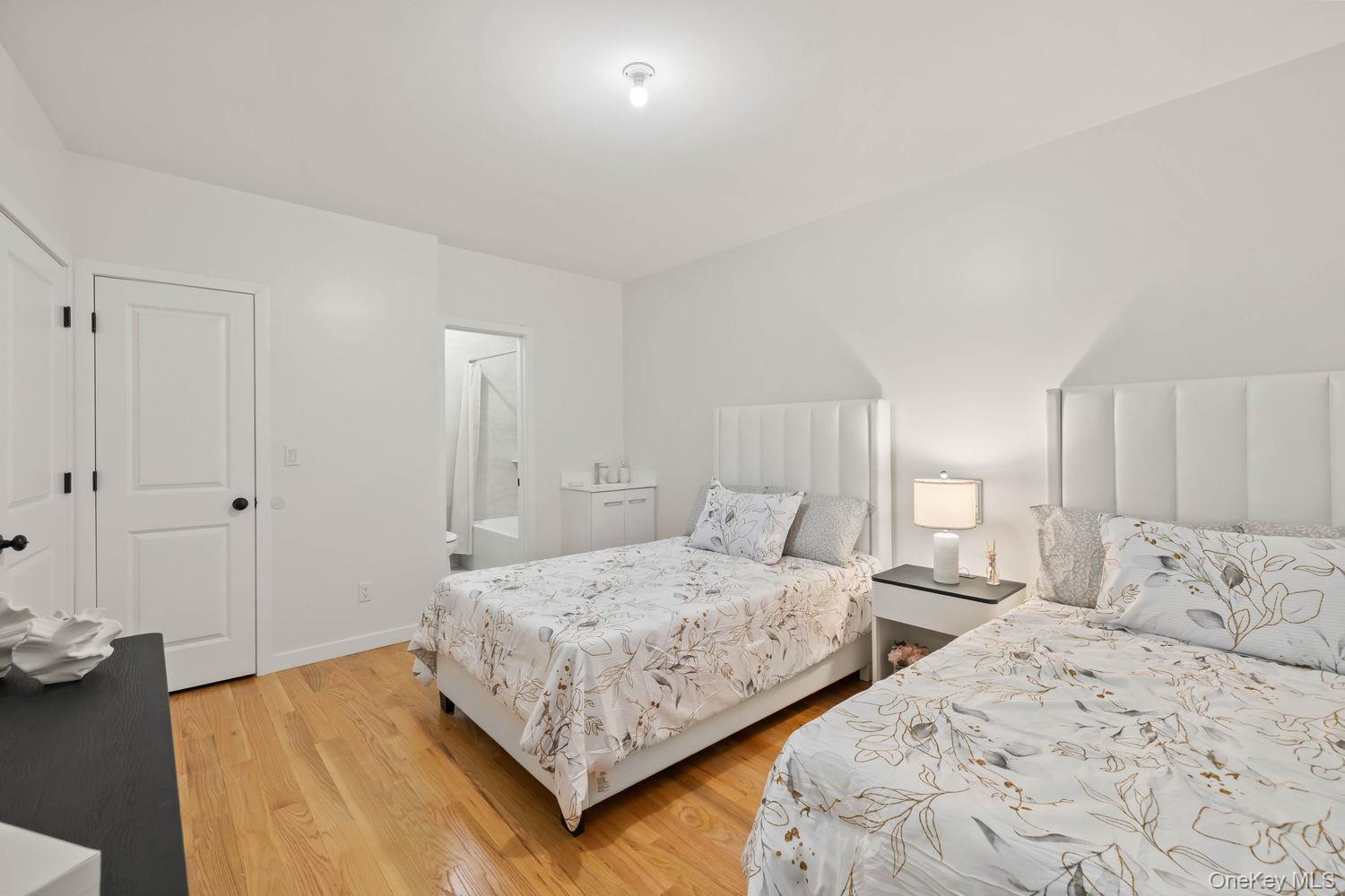 1047026 Property Photo 11