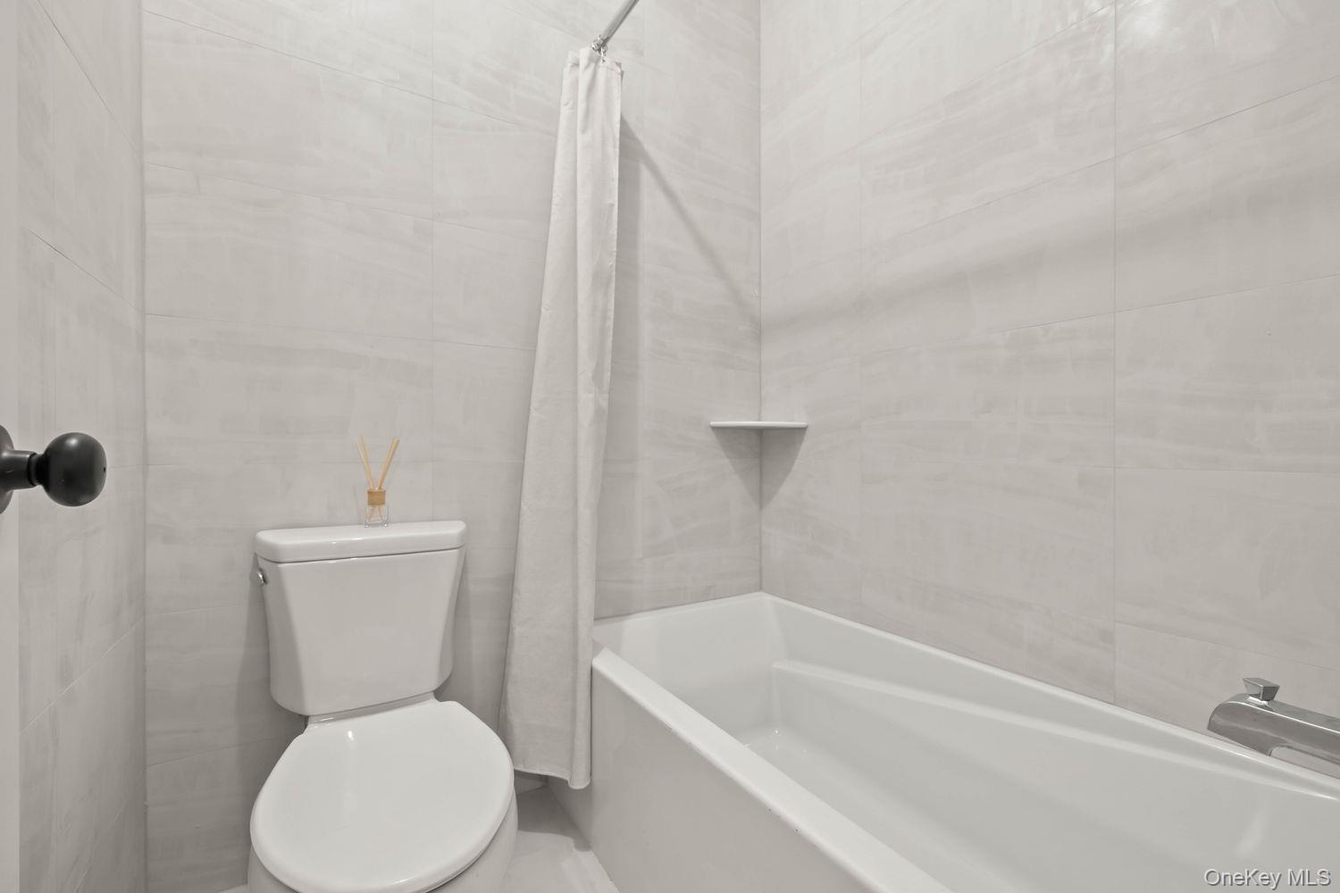 1047026 Property Photo 15