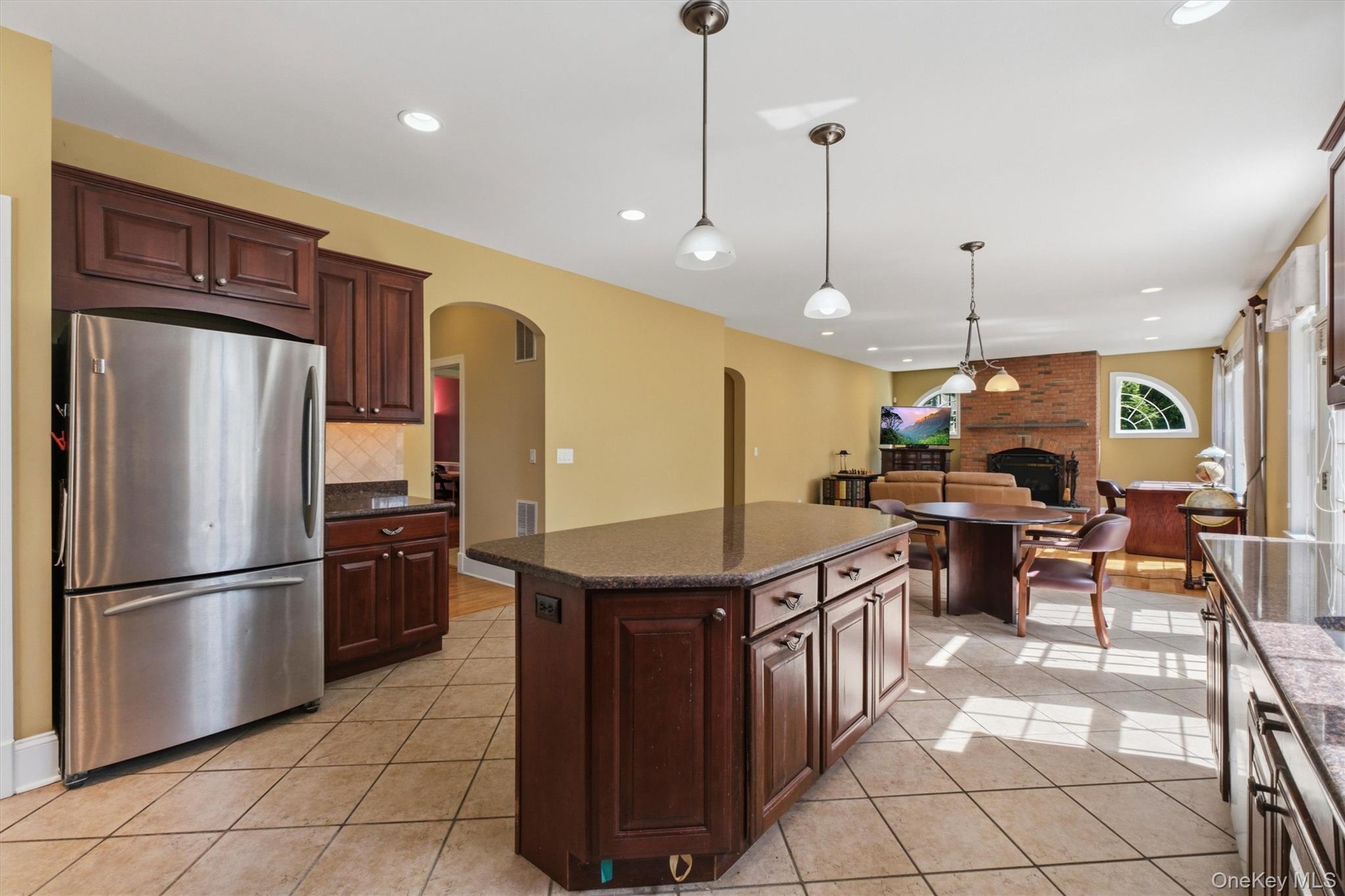 17 Arbor Court Property Photo 9