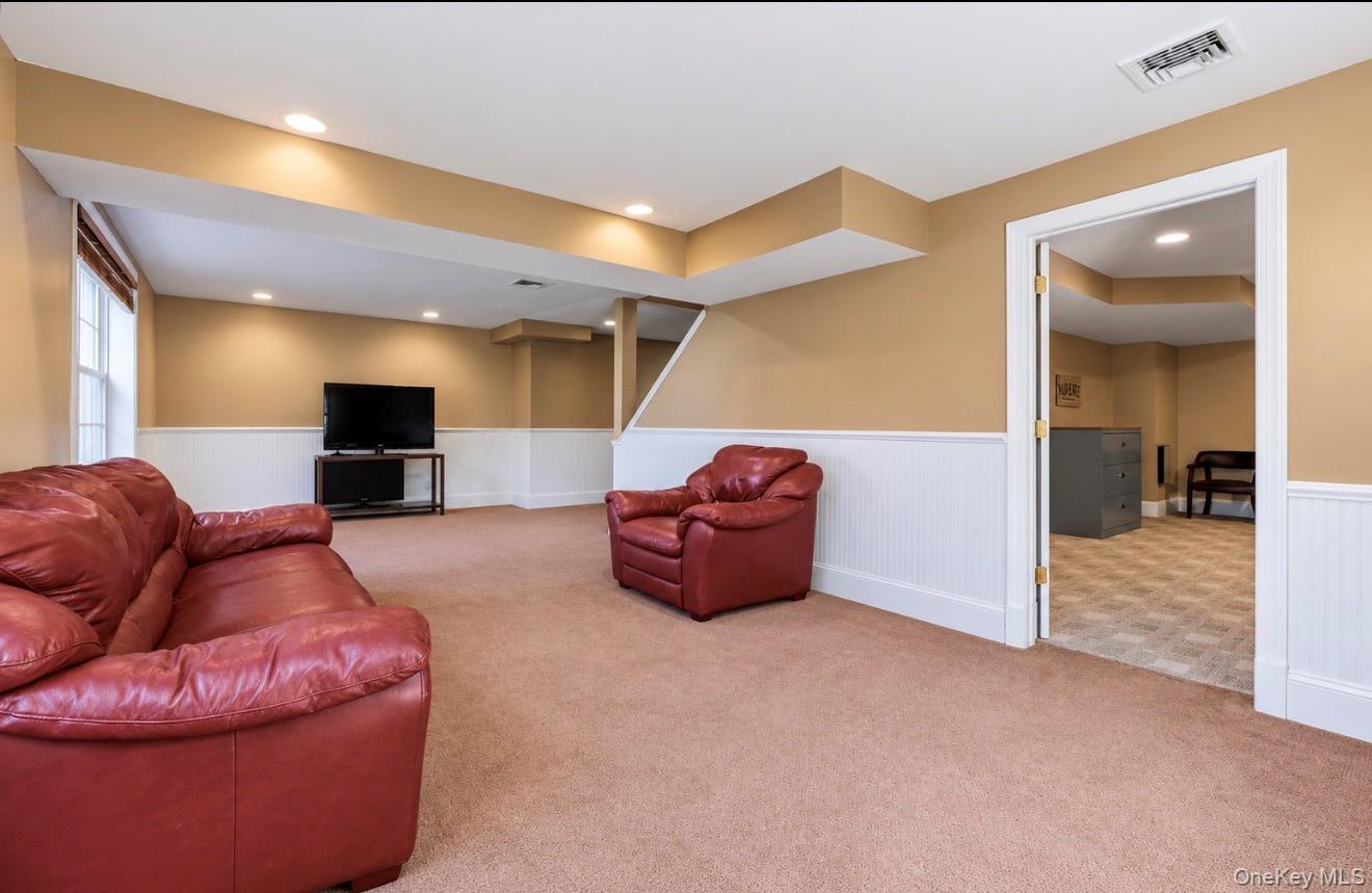 17 Arbor Court Property Photo 39