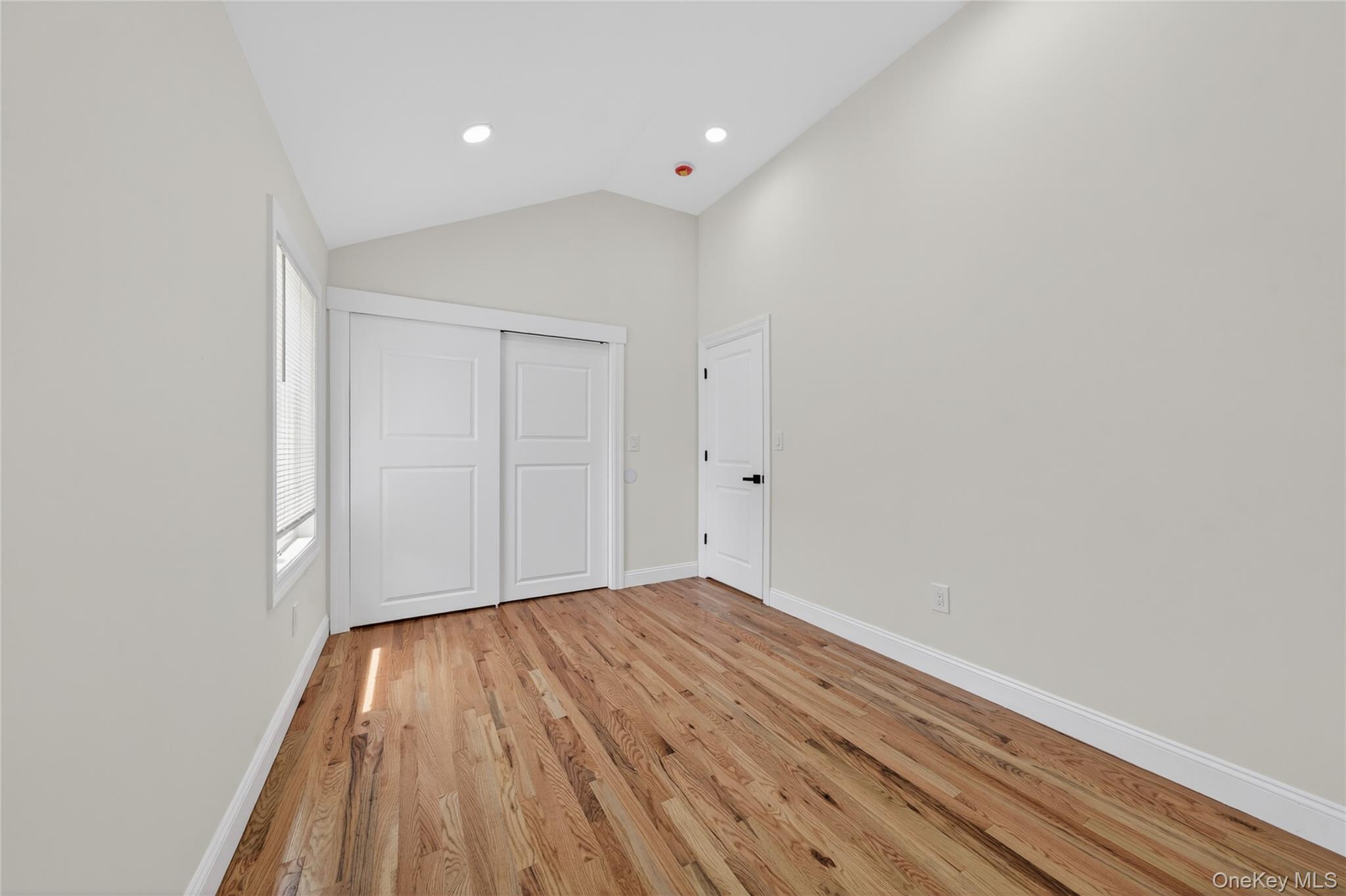 15 Grand Place Property Photo 20