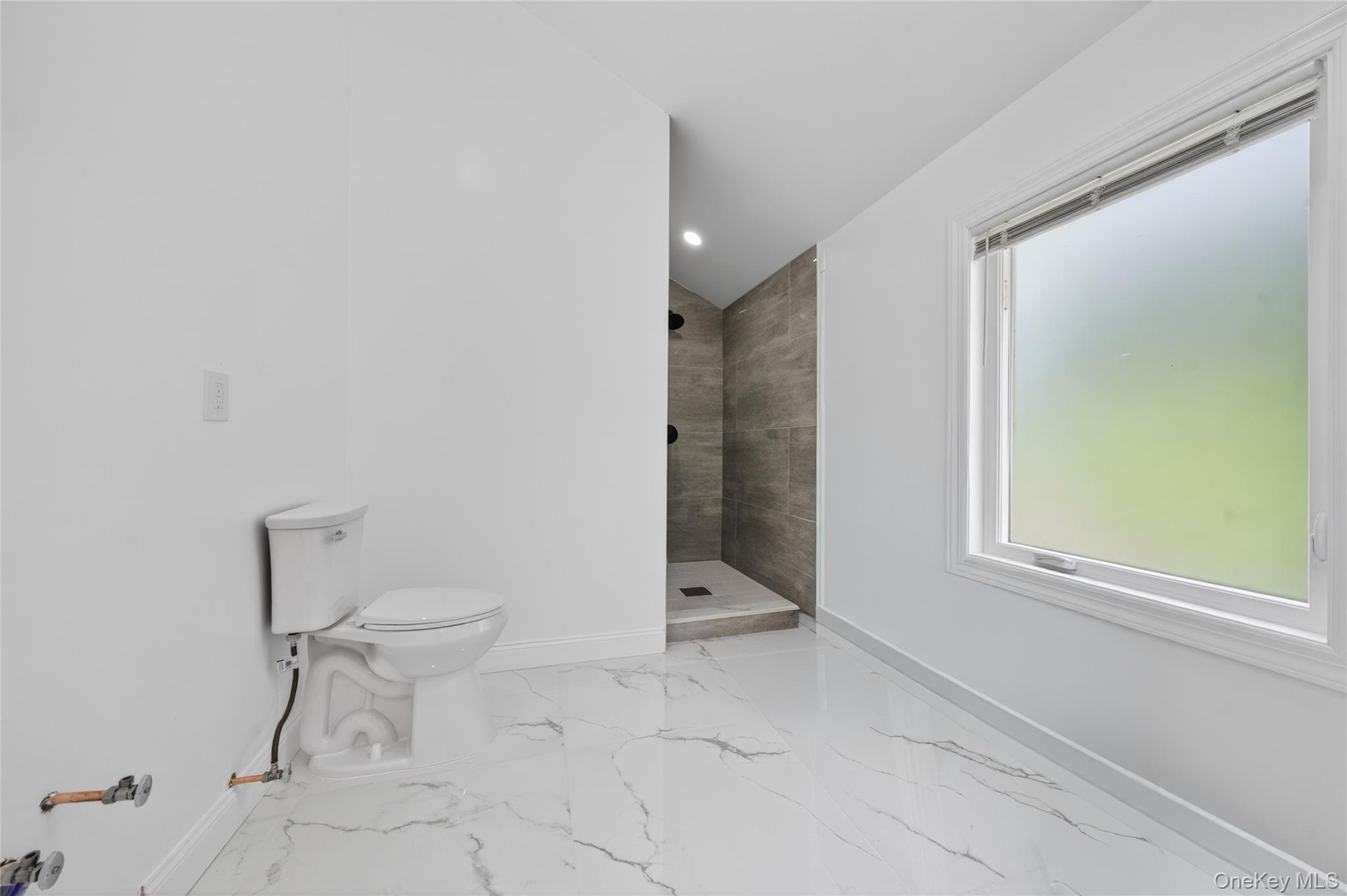 15 Grand Place Property Photo 25