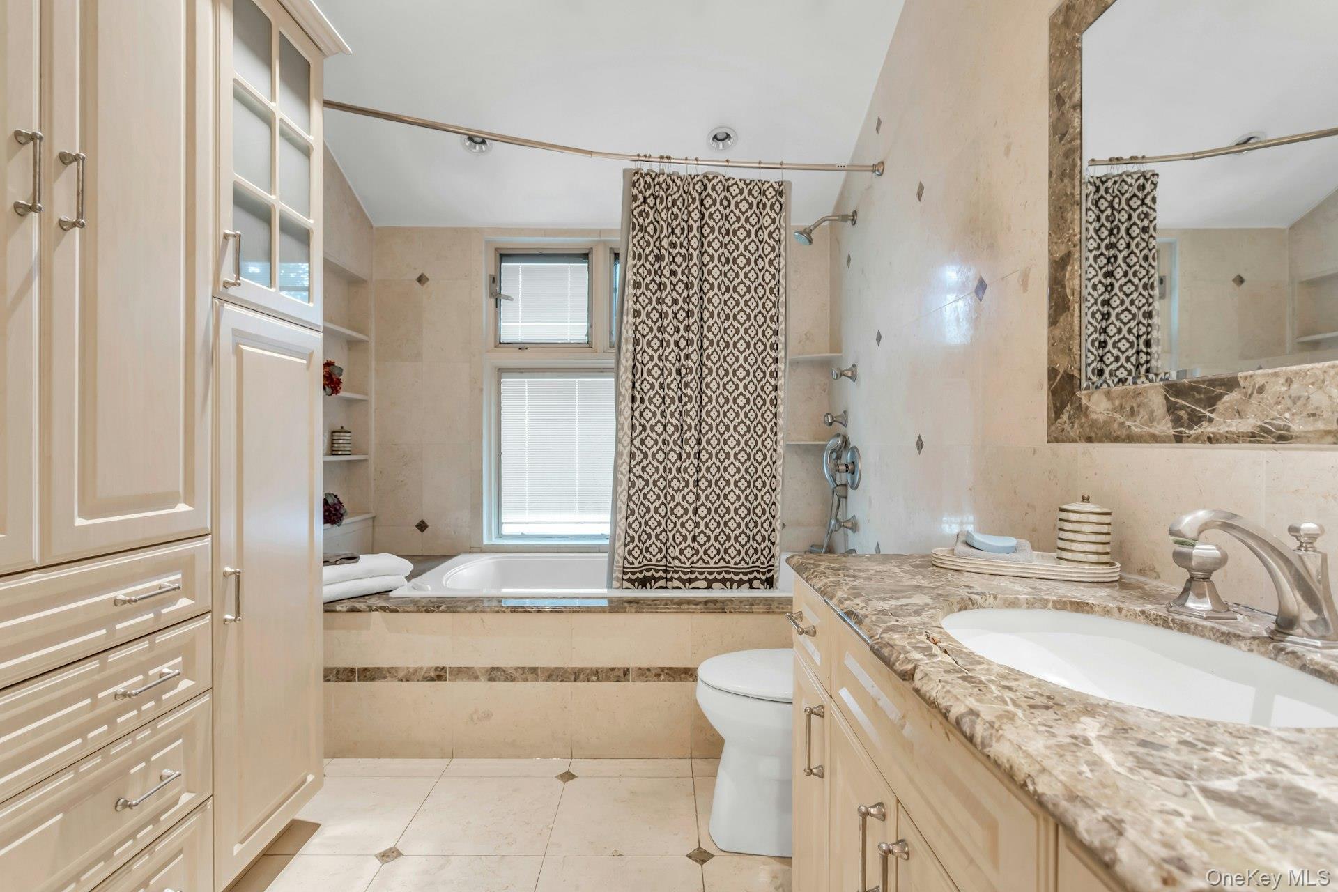 78 Chestnut St Property Photo 18