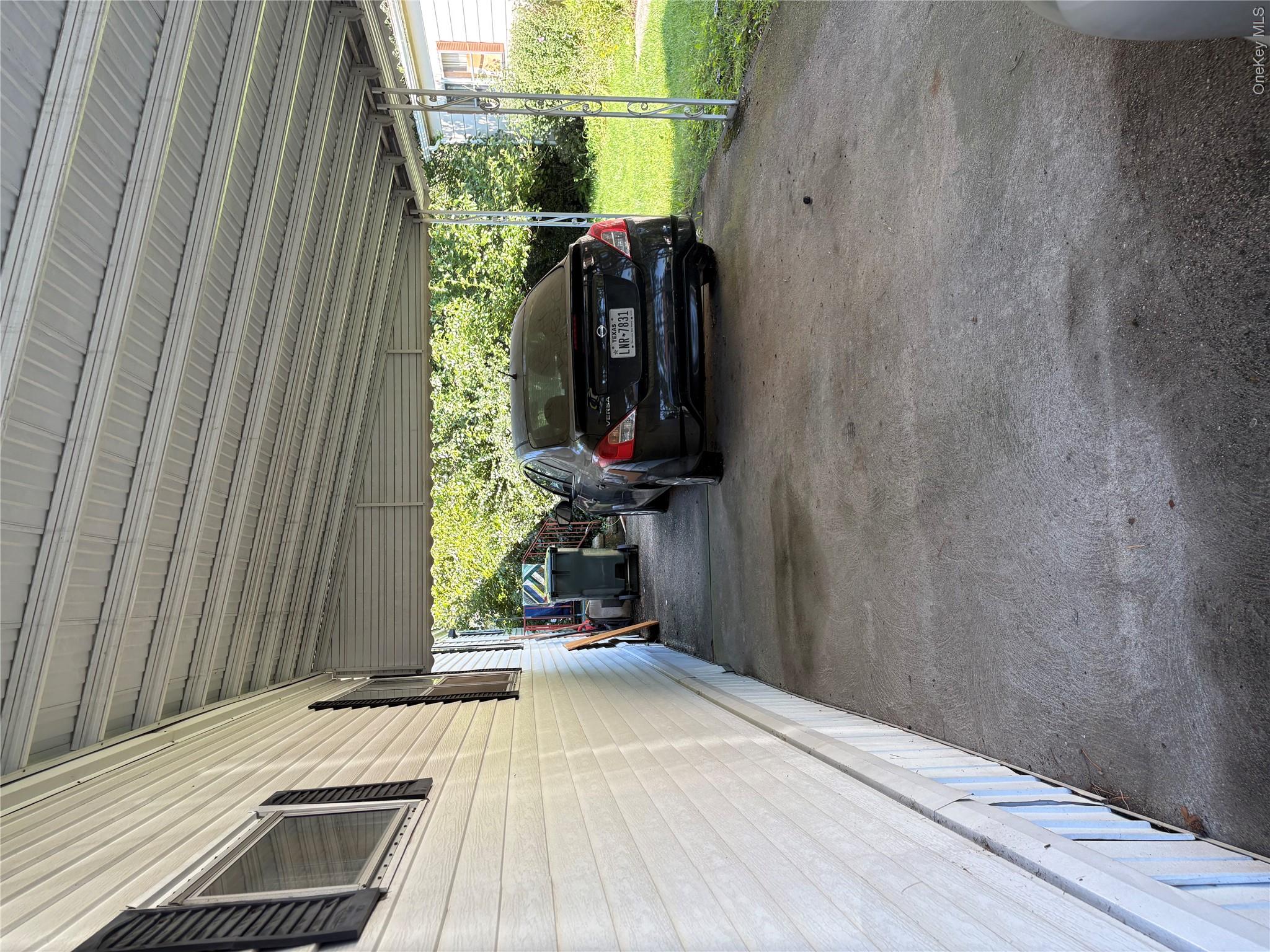 525/p4 Riverleigh Property Photo 7