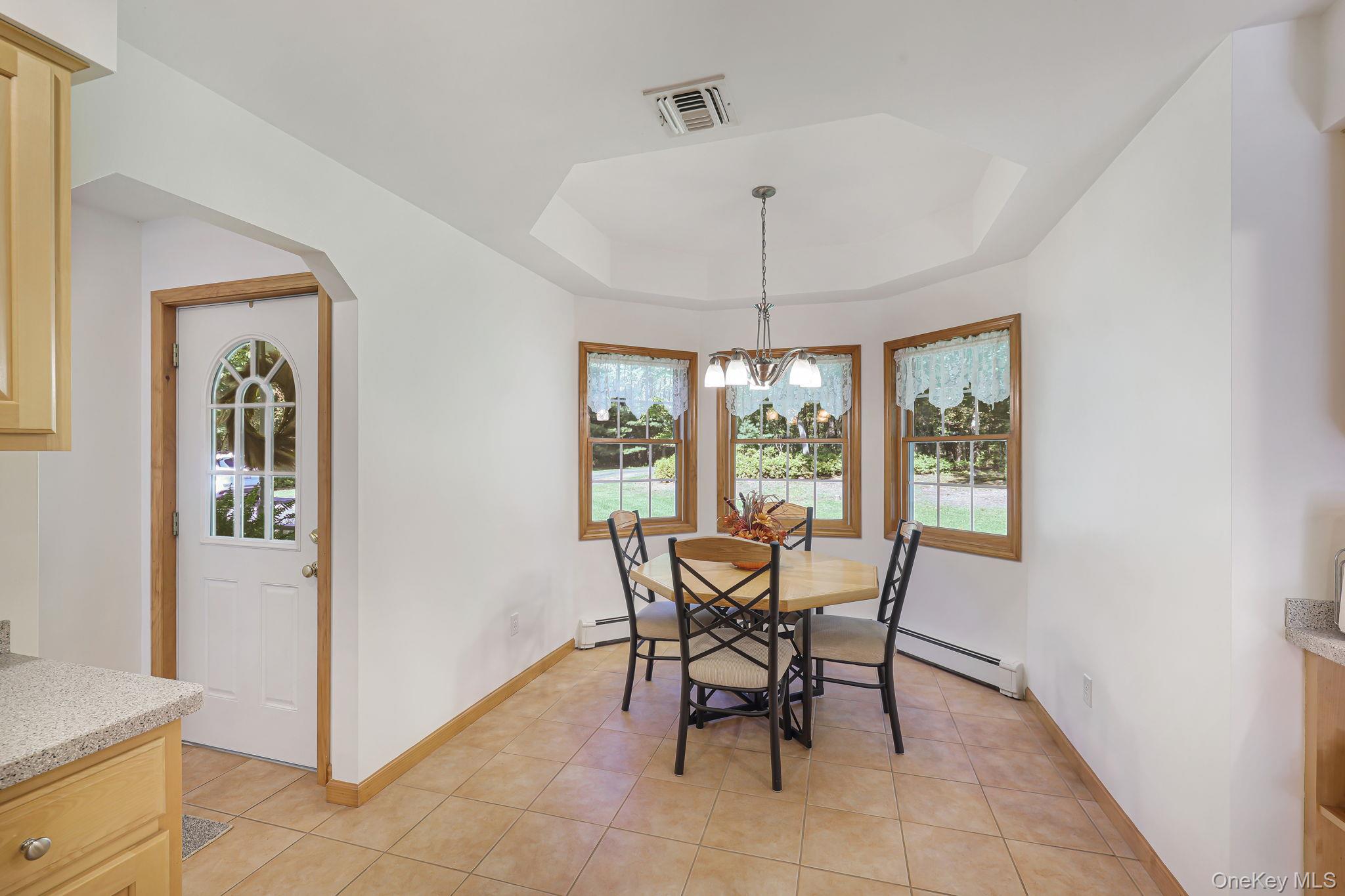 700 Oregon Trail Property Photo 7