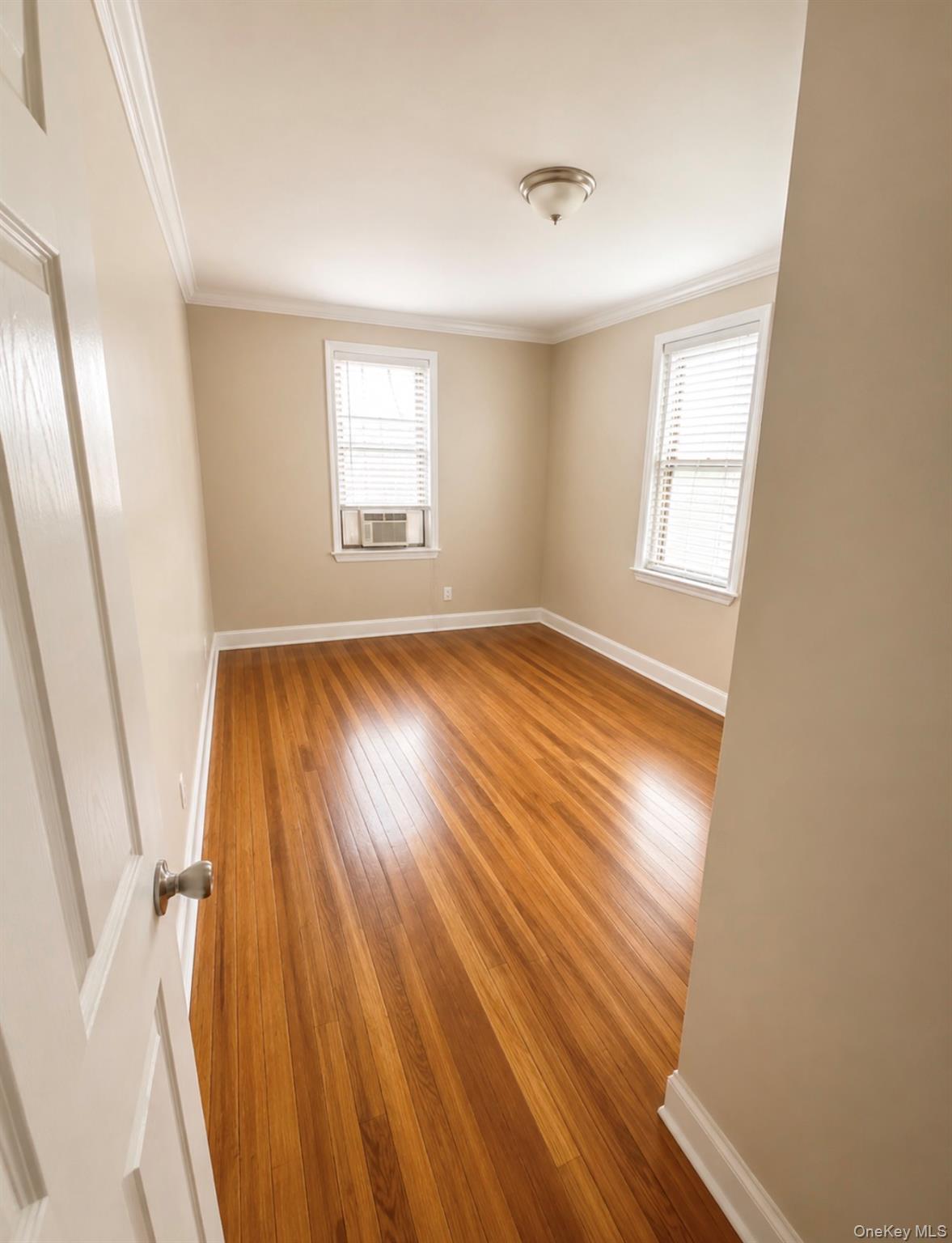 37-21 80th Street 2i Property Photo 5