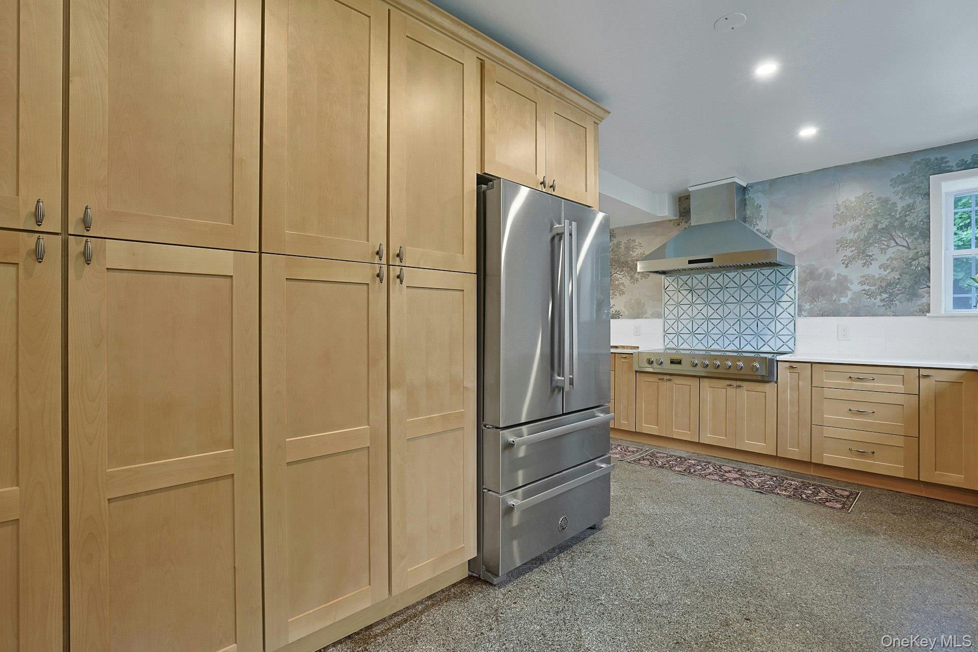 50 Forest Circle Property Photo 6