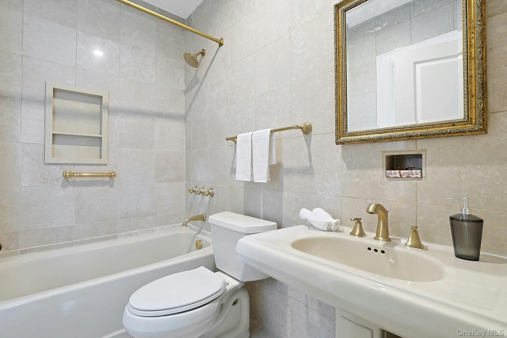 50 Forest Circle Property Photo 23