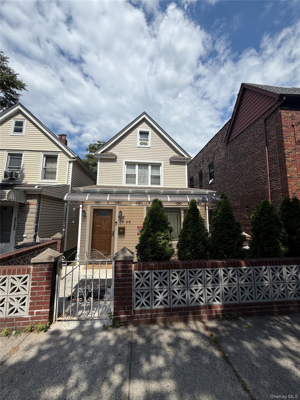 39-68 59th Street Property Photo 1