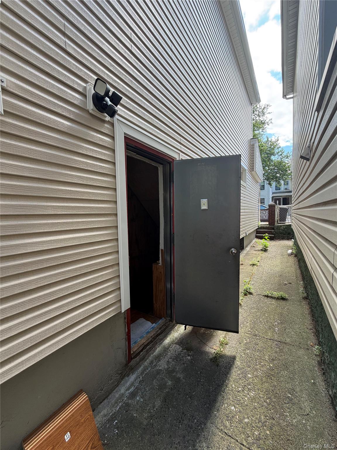 39-68 59th Street Property Photo 21