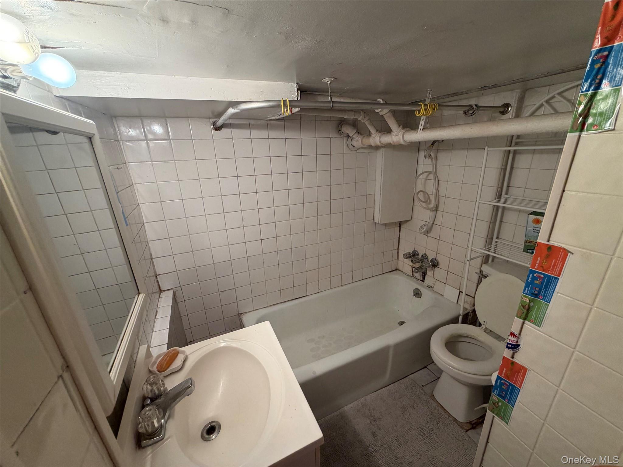 39-68 59th Street Property Photo 29