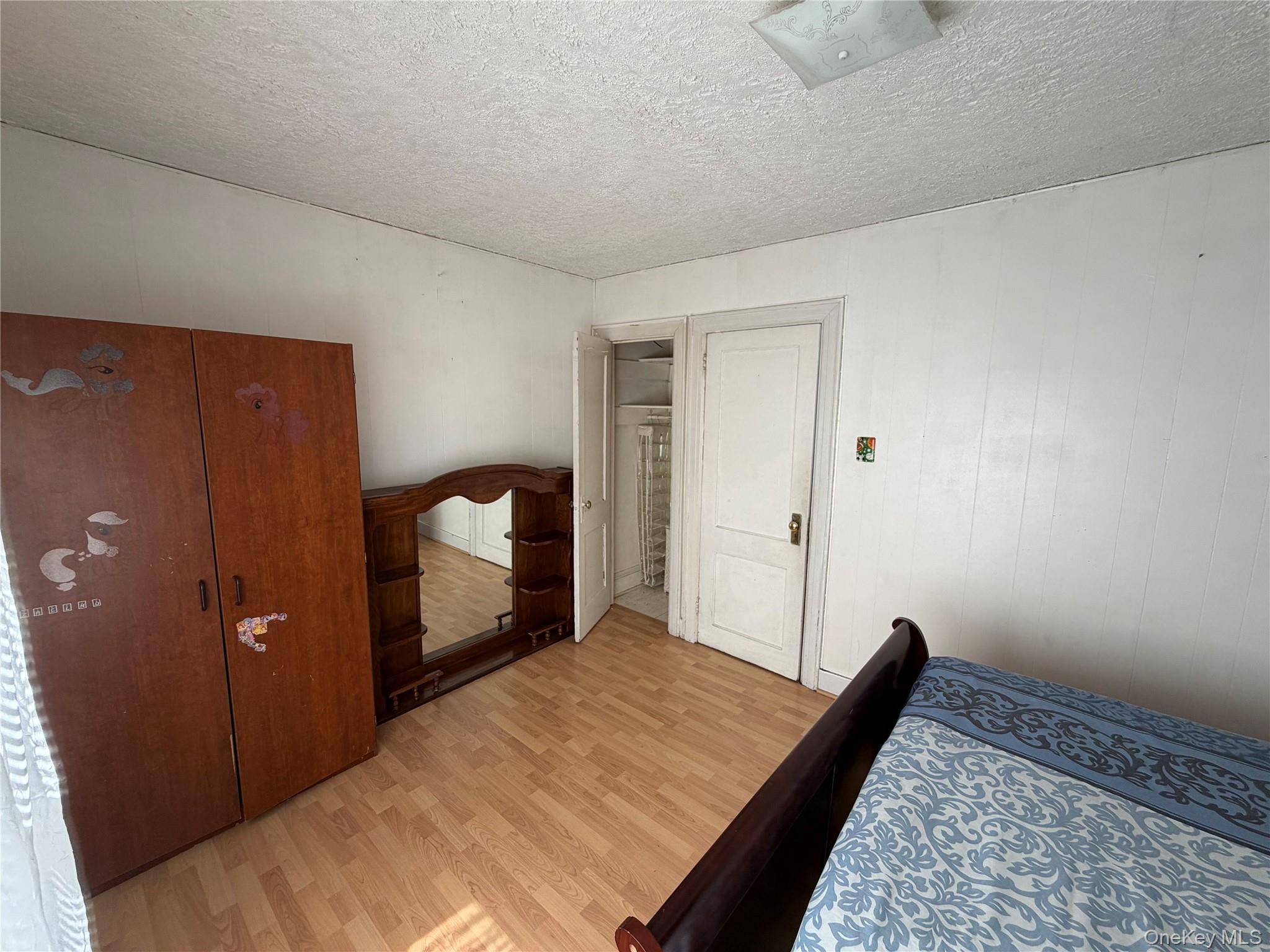 39-68 59th Street Property Photo 37