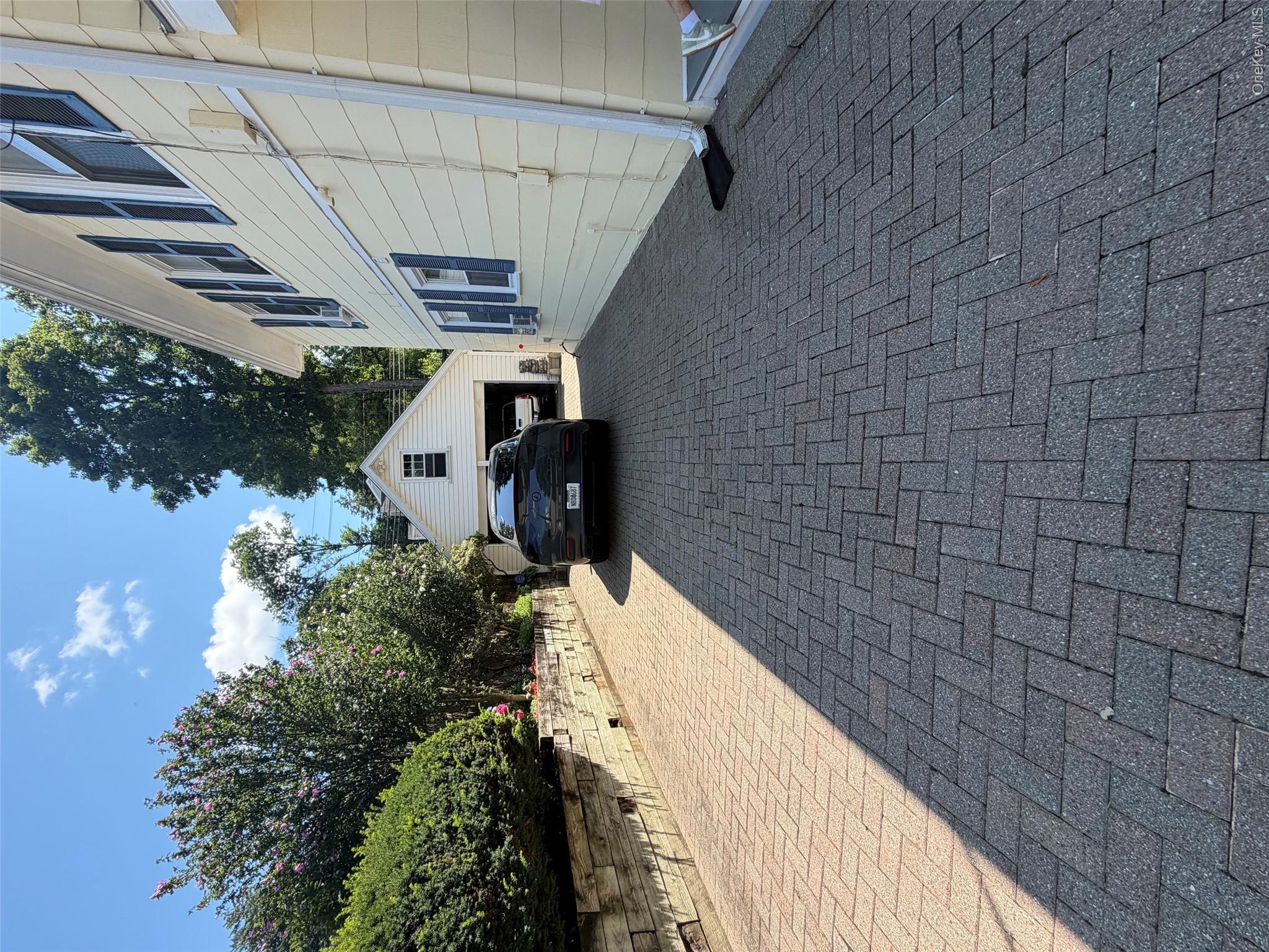 85 Babbitt Road 2 Property Photo 2