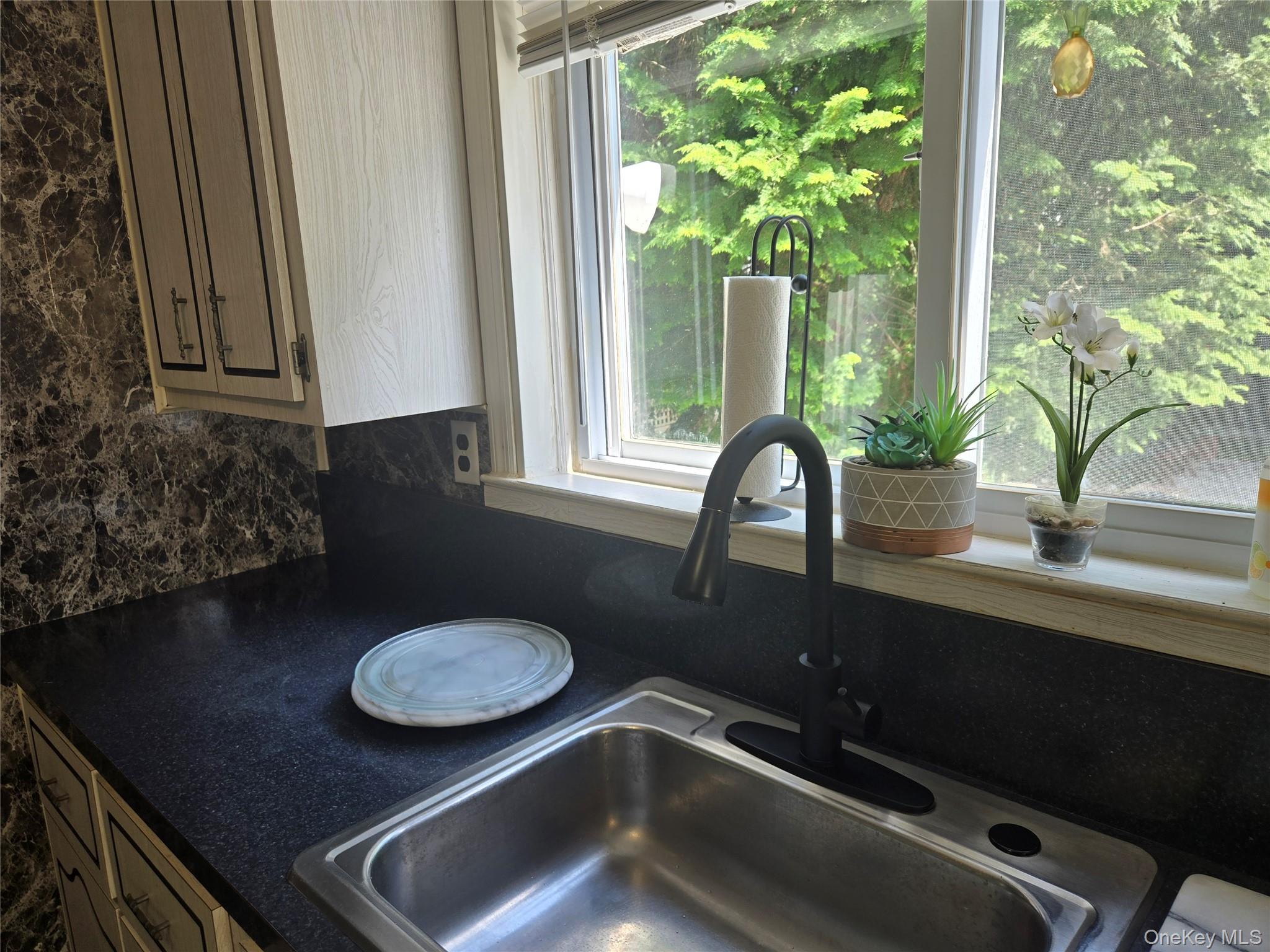 30 Greenvale Circle Property Photo 8