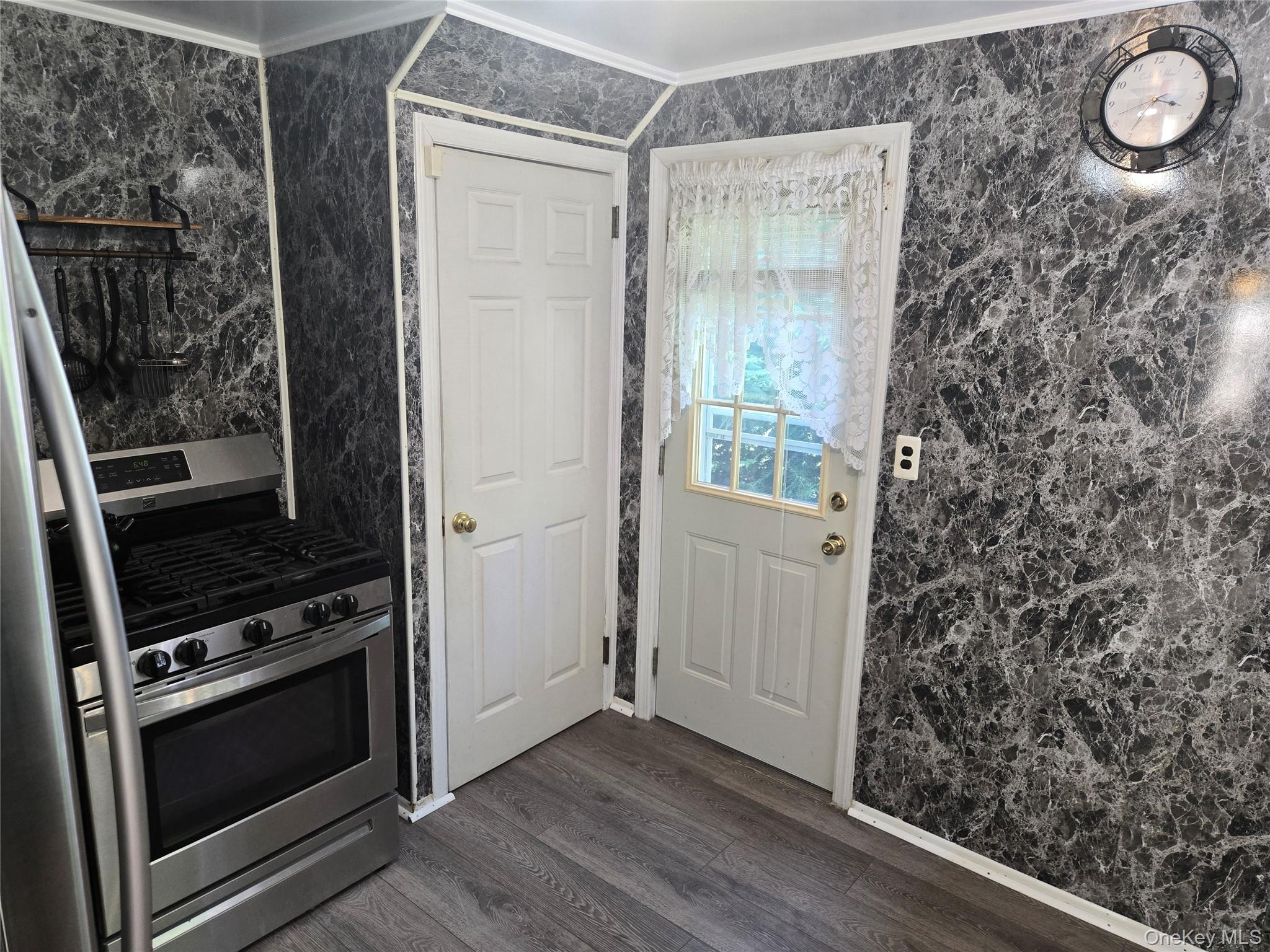 30 Greenvale Circle Property Photo 9