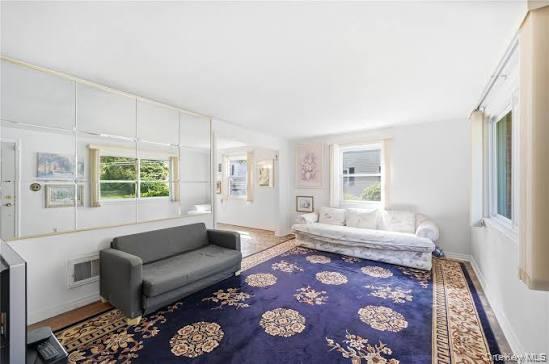 30 Greenvale Circle Property Photo 17