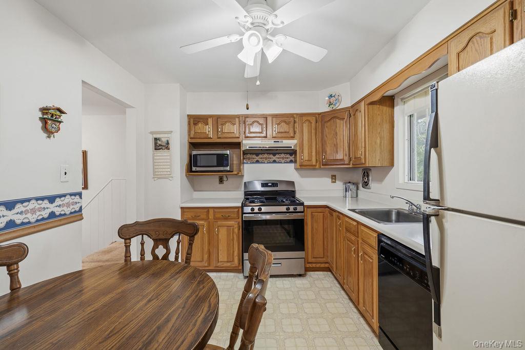 8 Madeline Terrace Property Photo 10