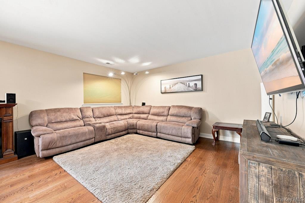 90 Mulberry Common Property Photo 6
