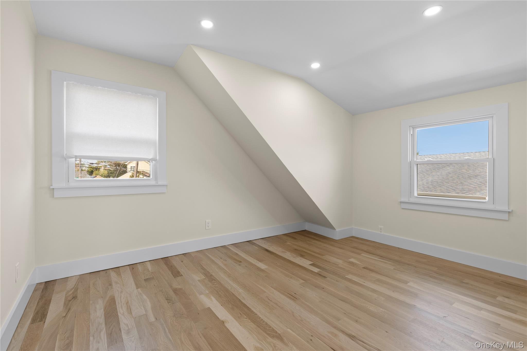 55 Alhambra Road Property Photo 29