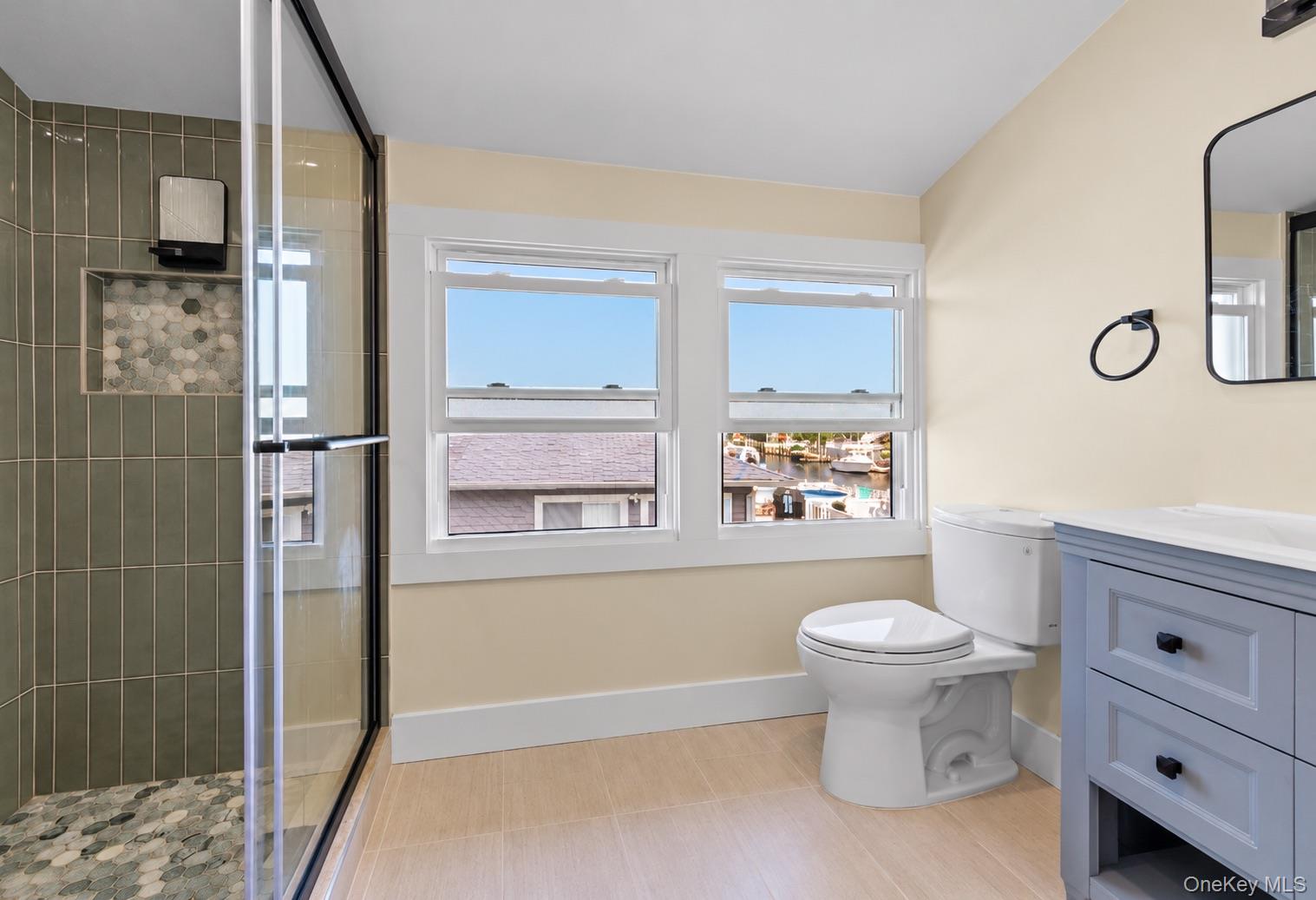 55 Alhambra Road Property Photo 34