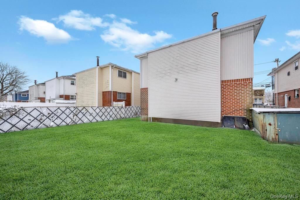 245-11 149th Road Property Photo 43
