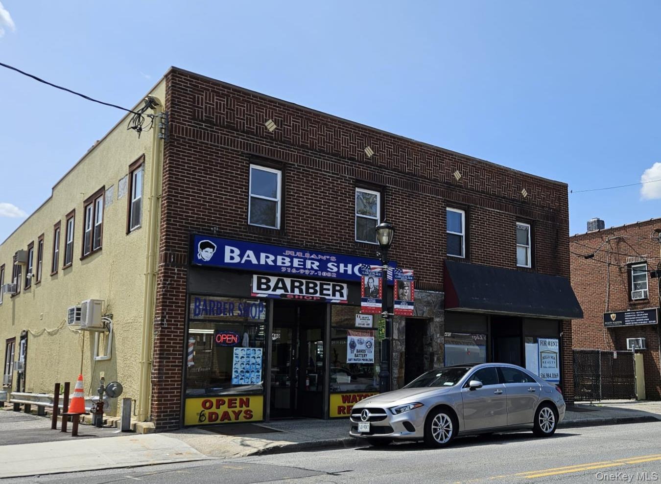 480 Westbury Avenue Property Photo 1