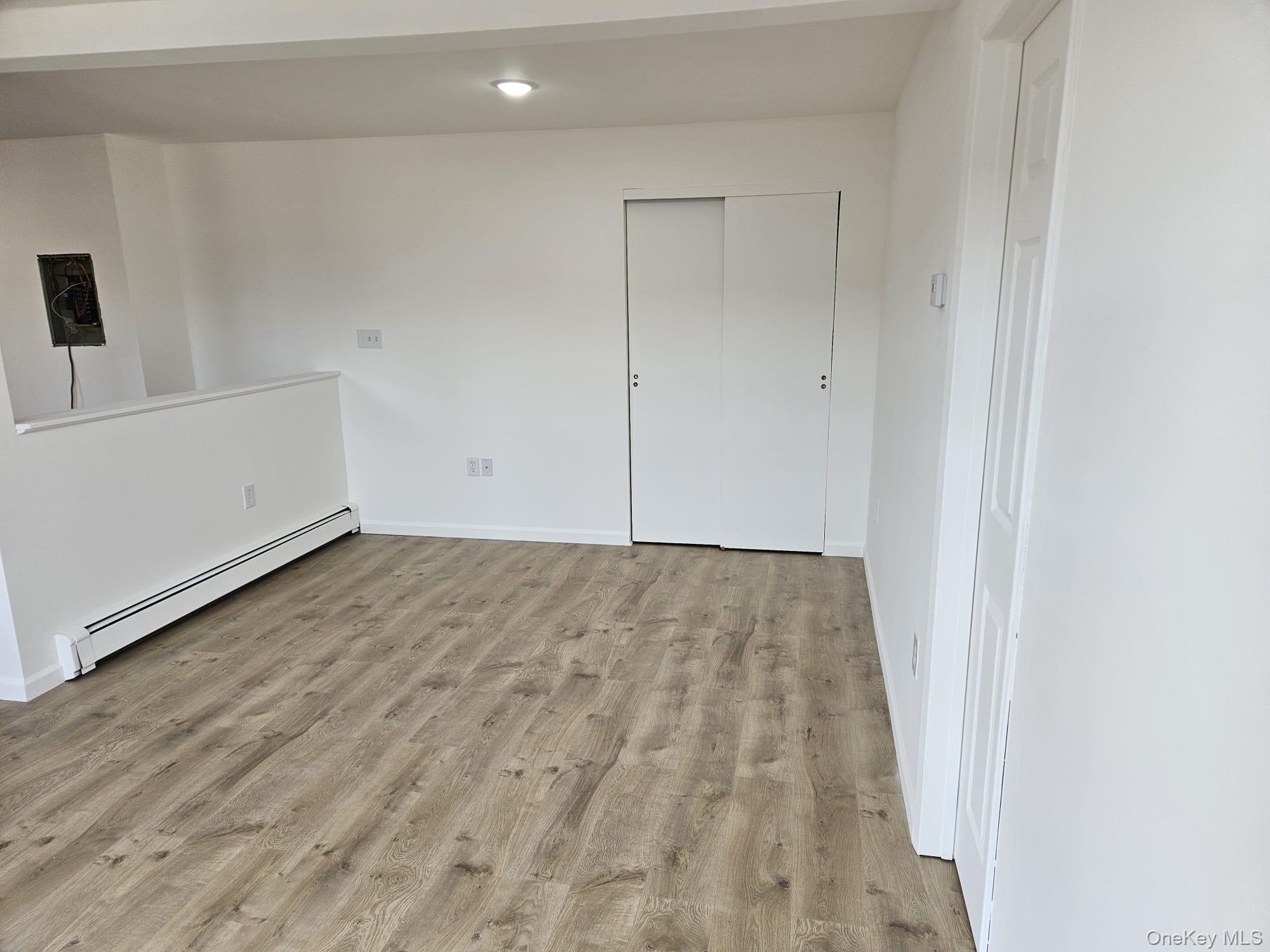 480 Westbury Avenue Property Photo 2