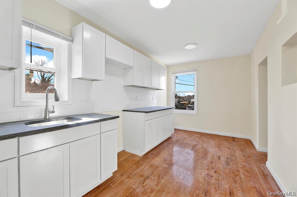 14571 157th Street Property Photo 3