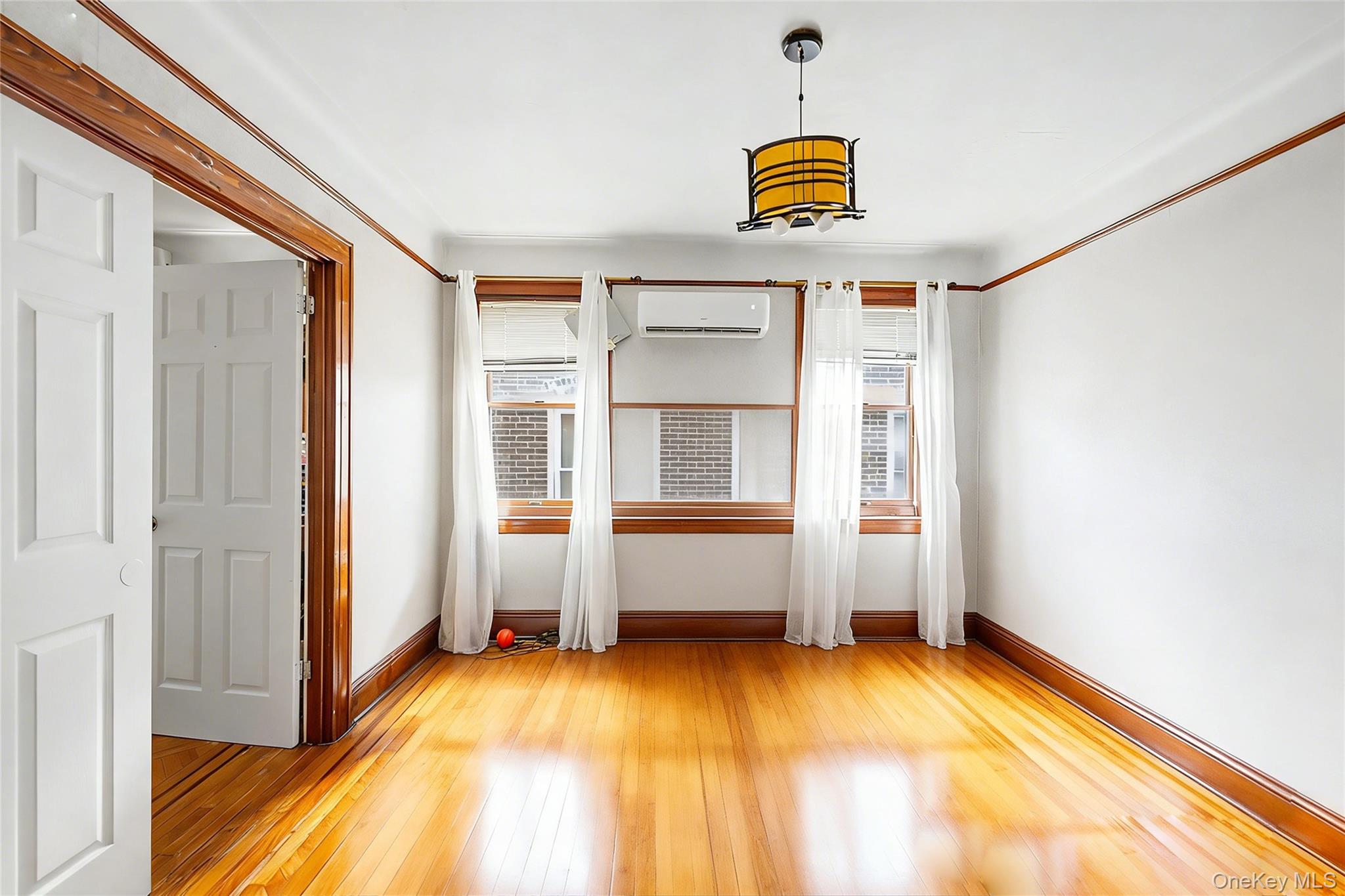 5962 61st Street Property Photo 14