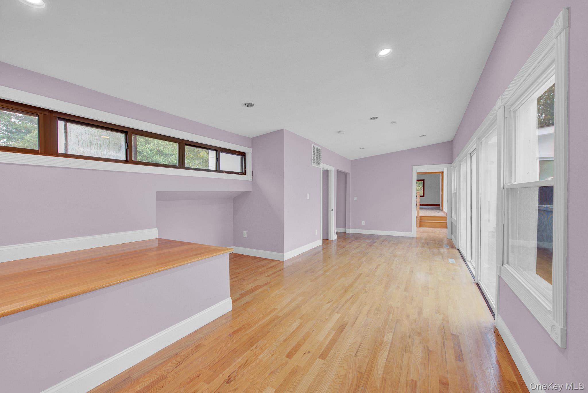 549 Woodbury Road Property Photo 29