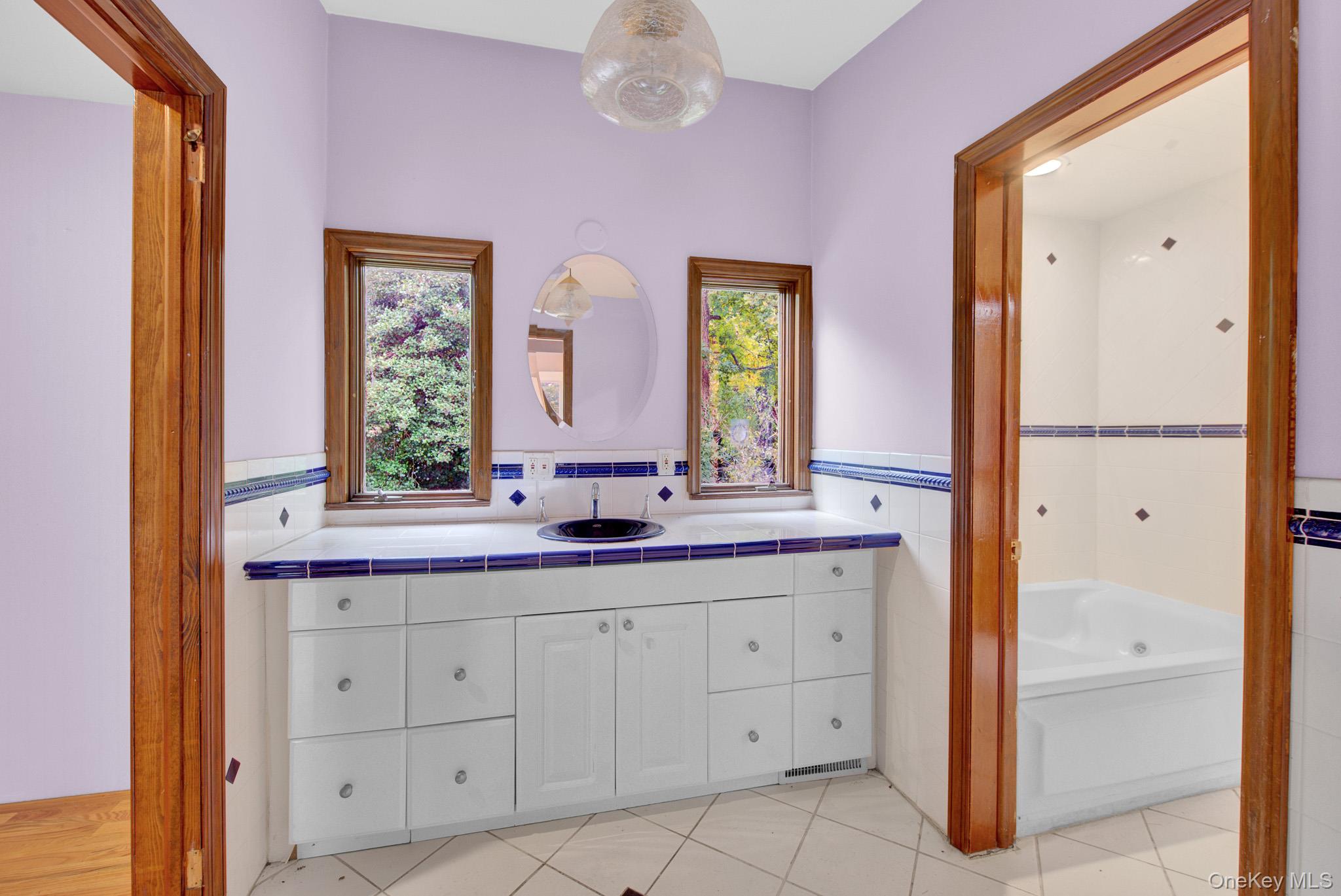 549 Woodbury Road Property Photo 30