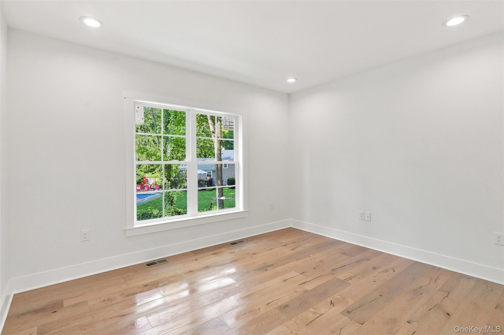 34 Innis Avenue Property Photo 30
