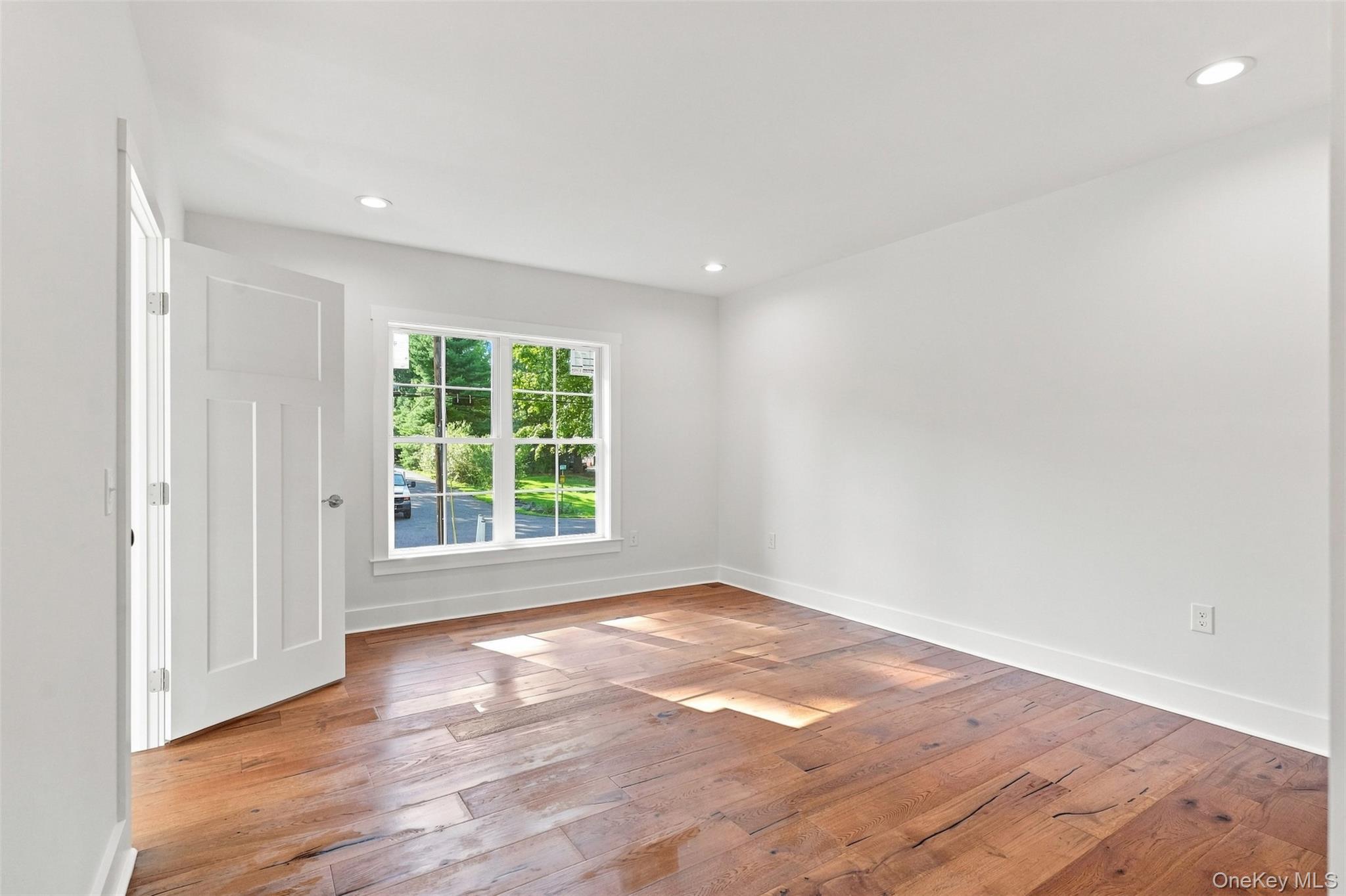 34 Innis Avenue Property Photo 31