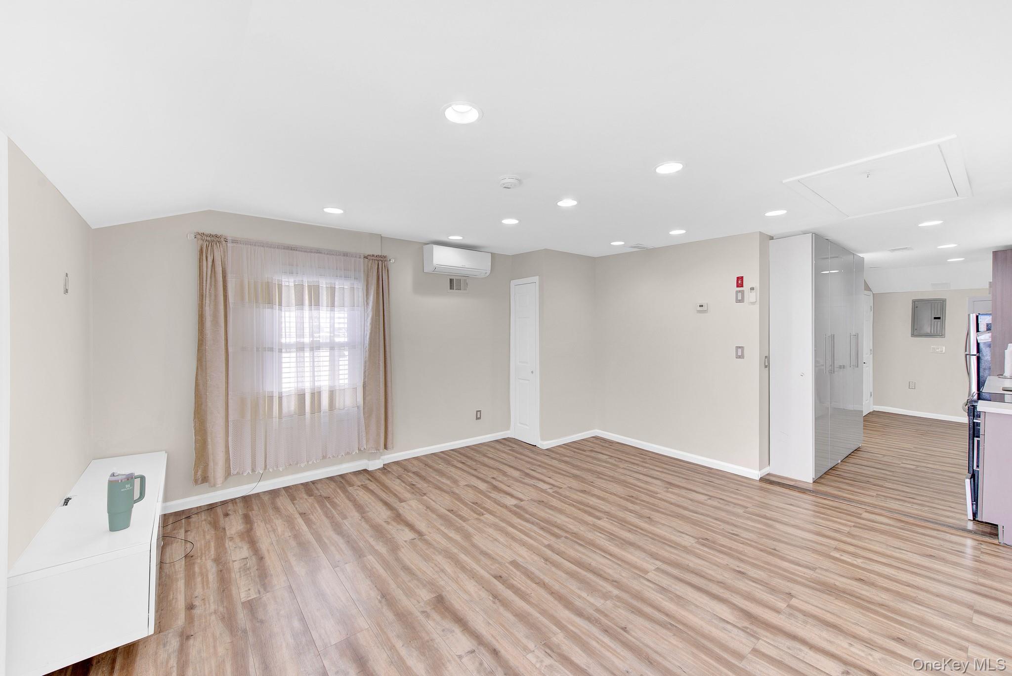 2 Sampson Street Property Photo 5