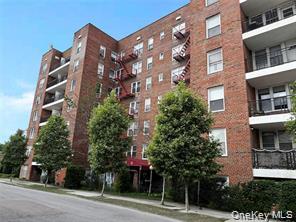 84-70 129 Street 6j Property Photo 8