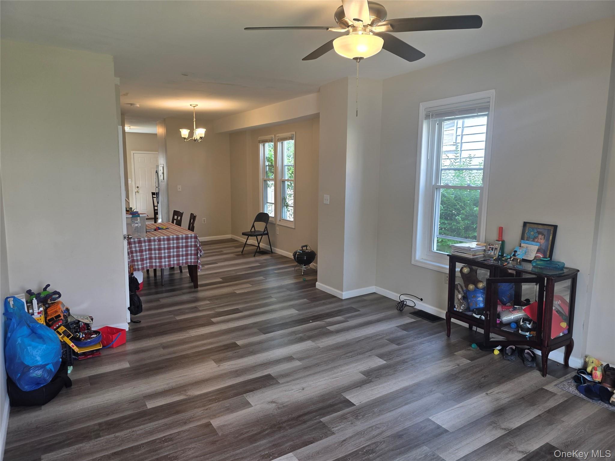 344 Mansion Street B Property Photo 6